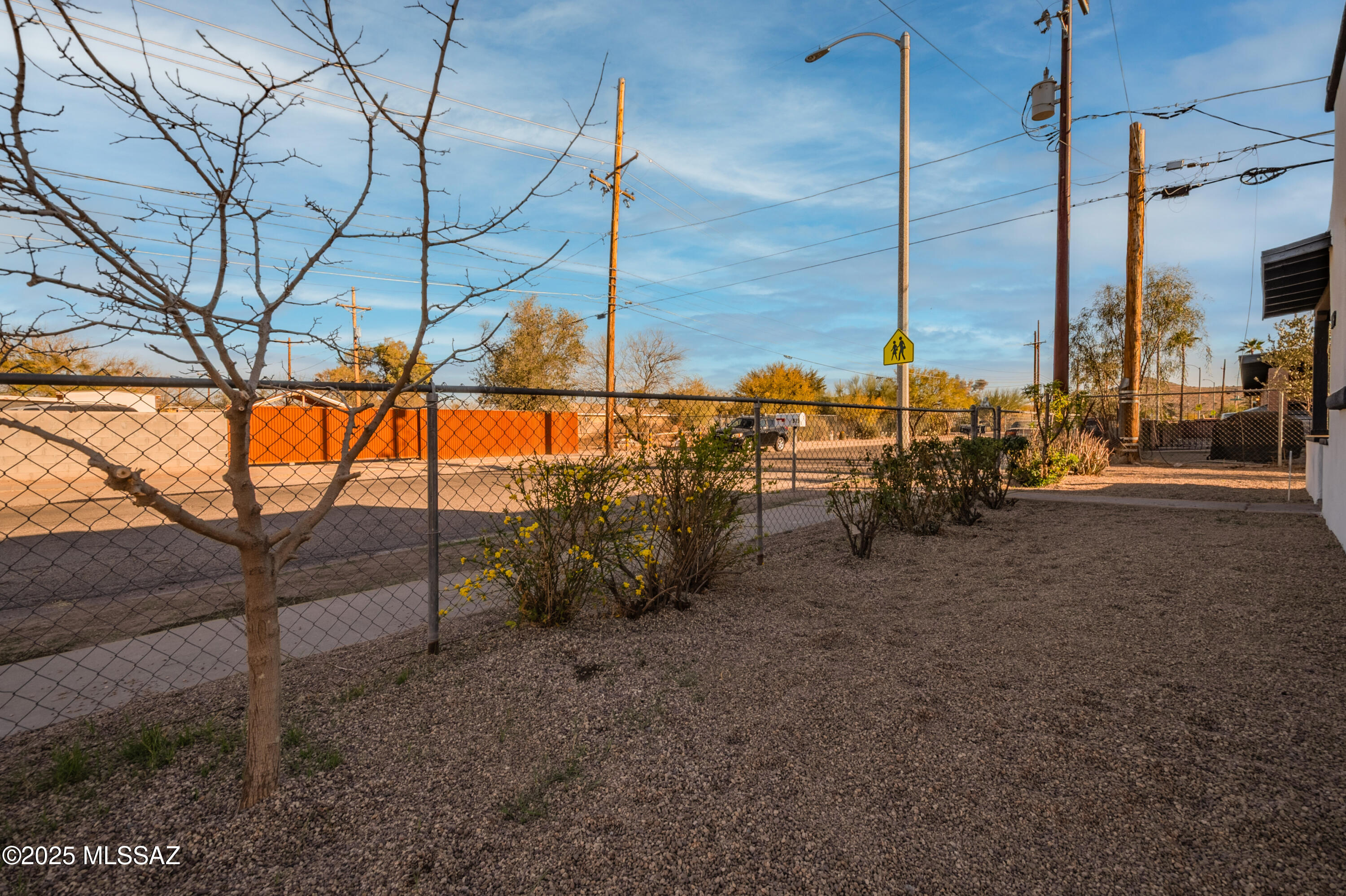 El Rio Park - Residential Lease