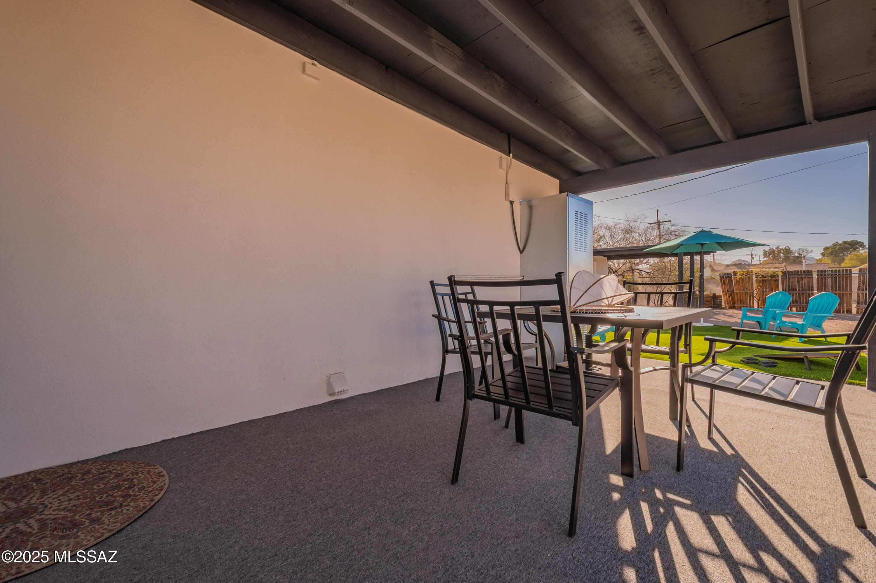 El Rio Park - Residential Lease