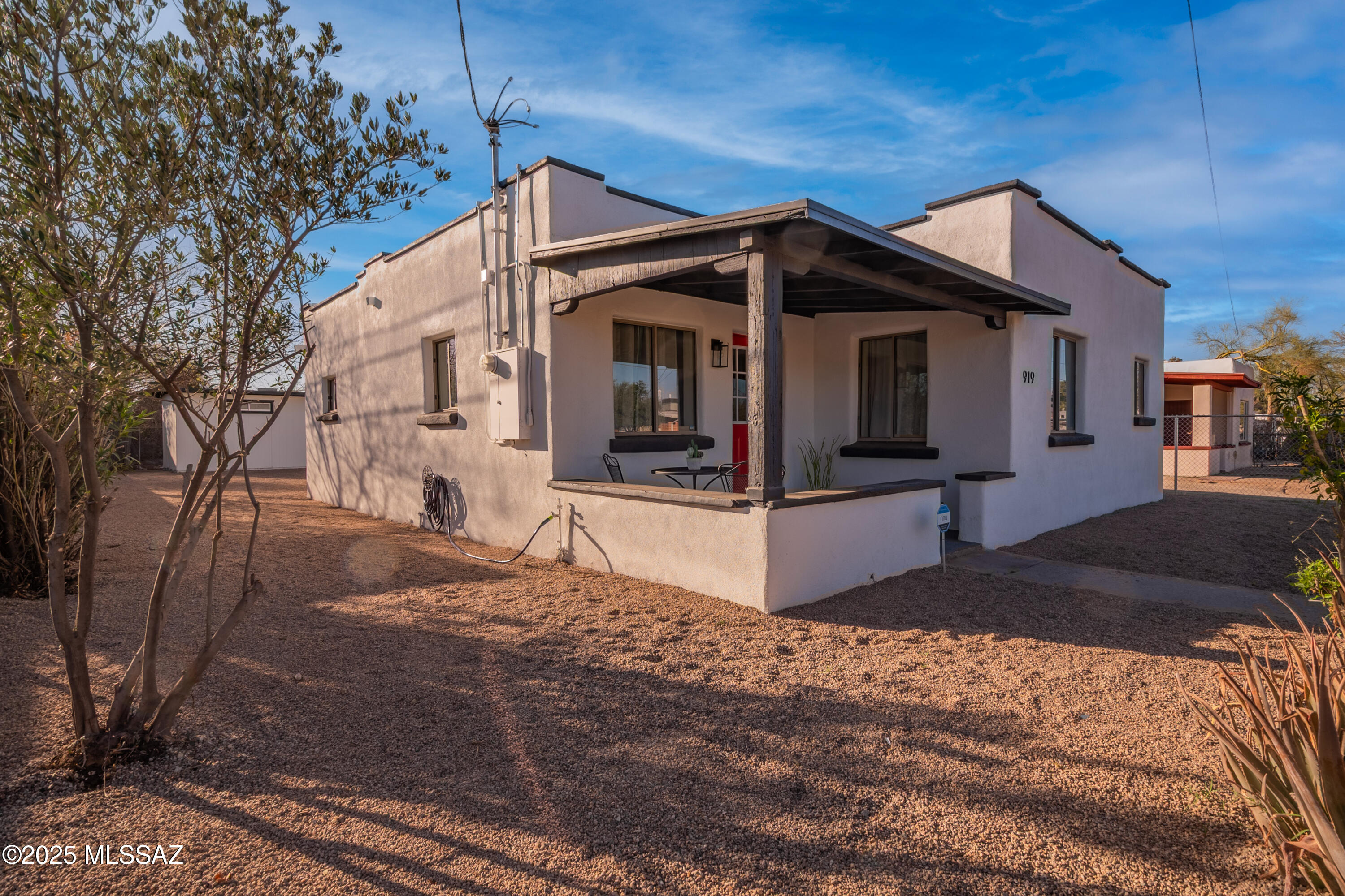 El Rio Park - Residential Lease
