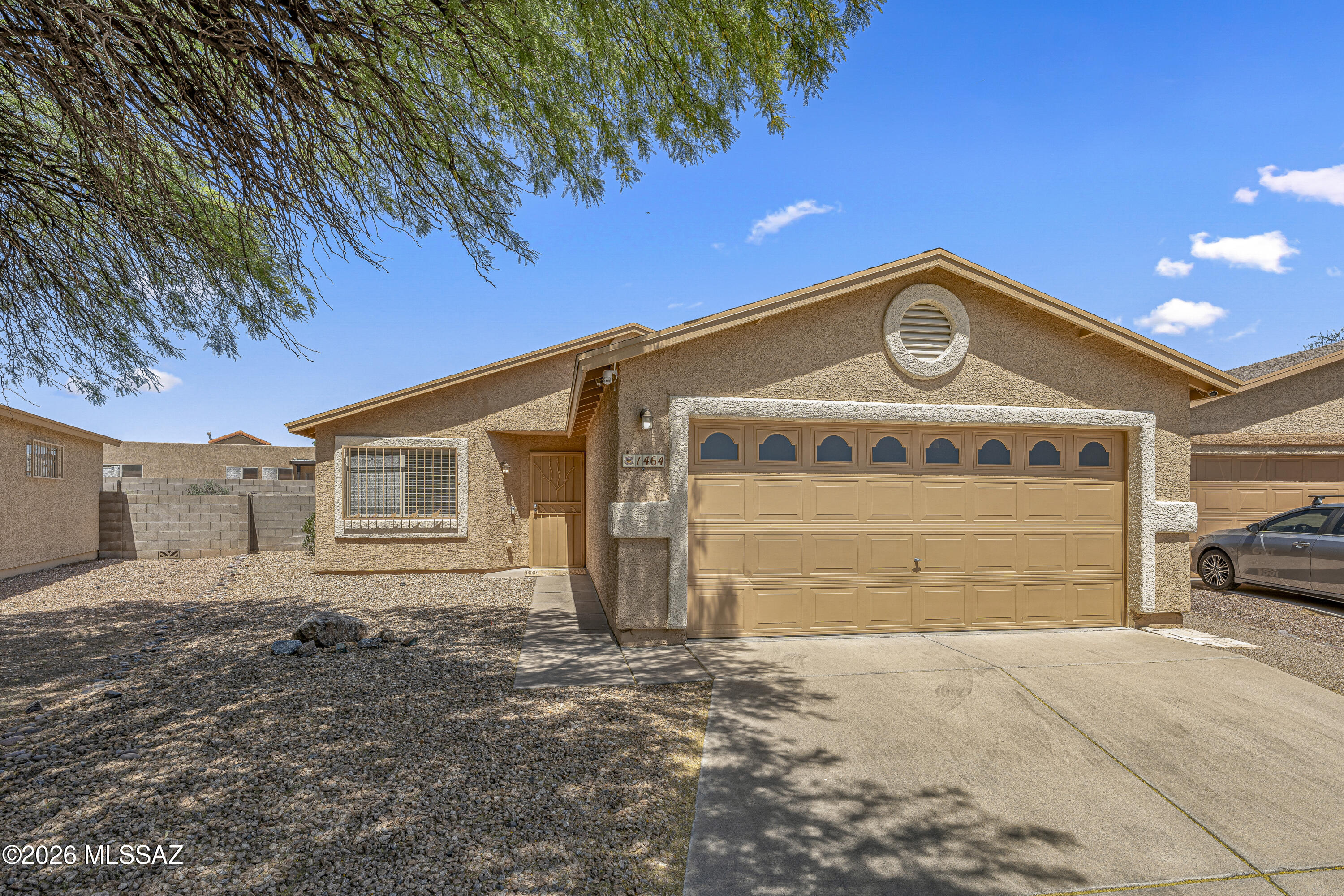 1464 W Waterford Drive