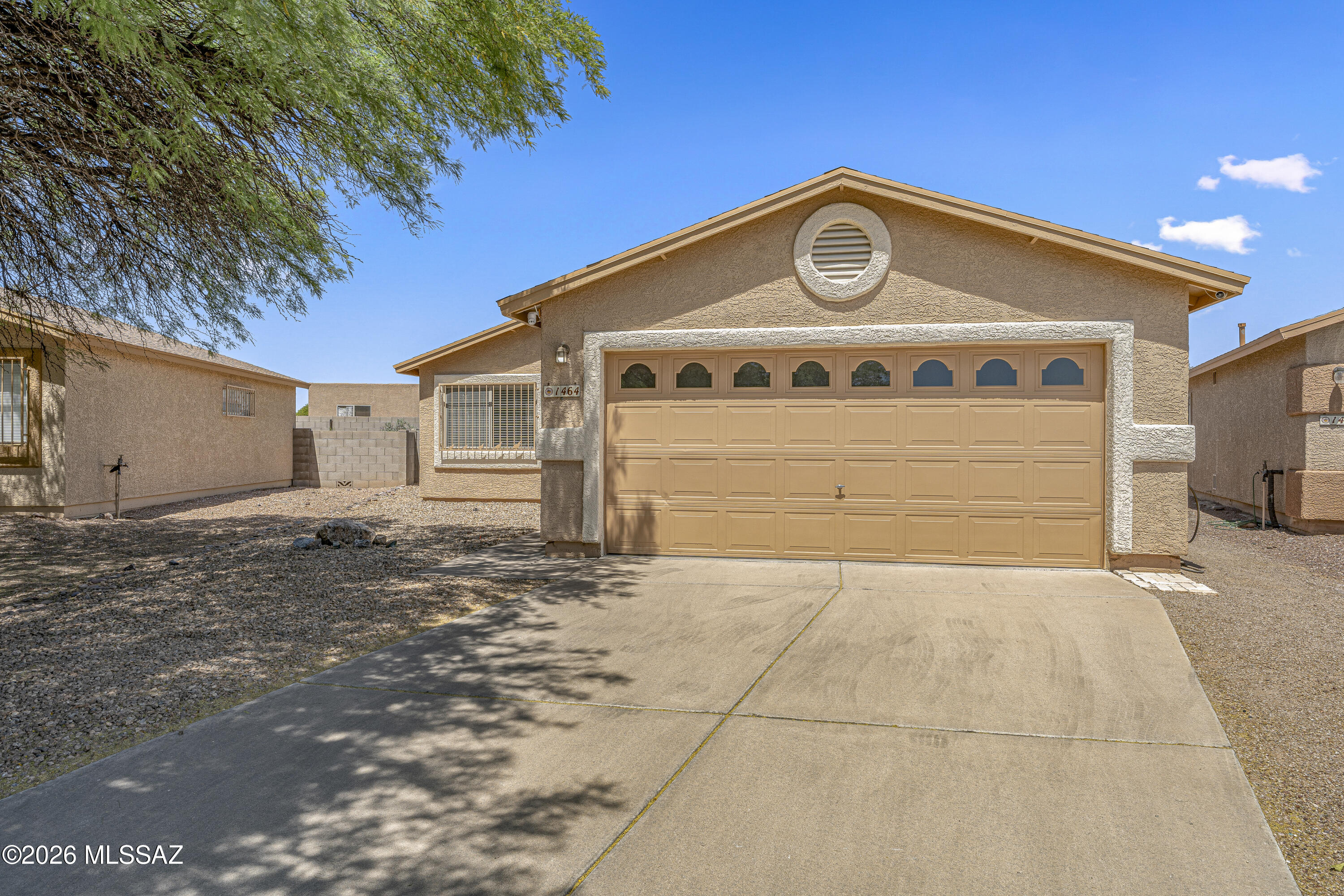 1464 W Waterford Drive