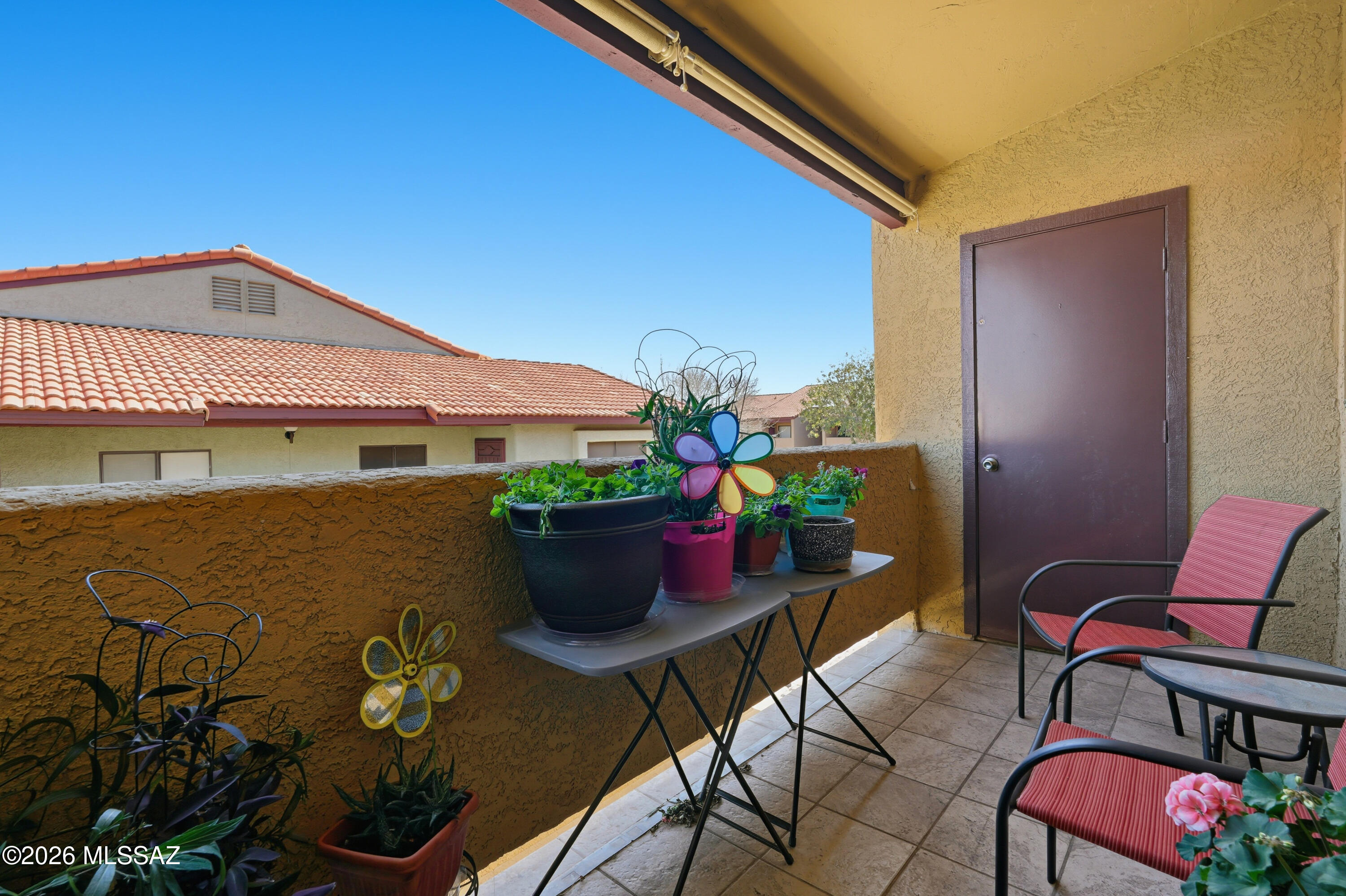 2188 N Pantano Road 239