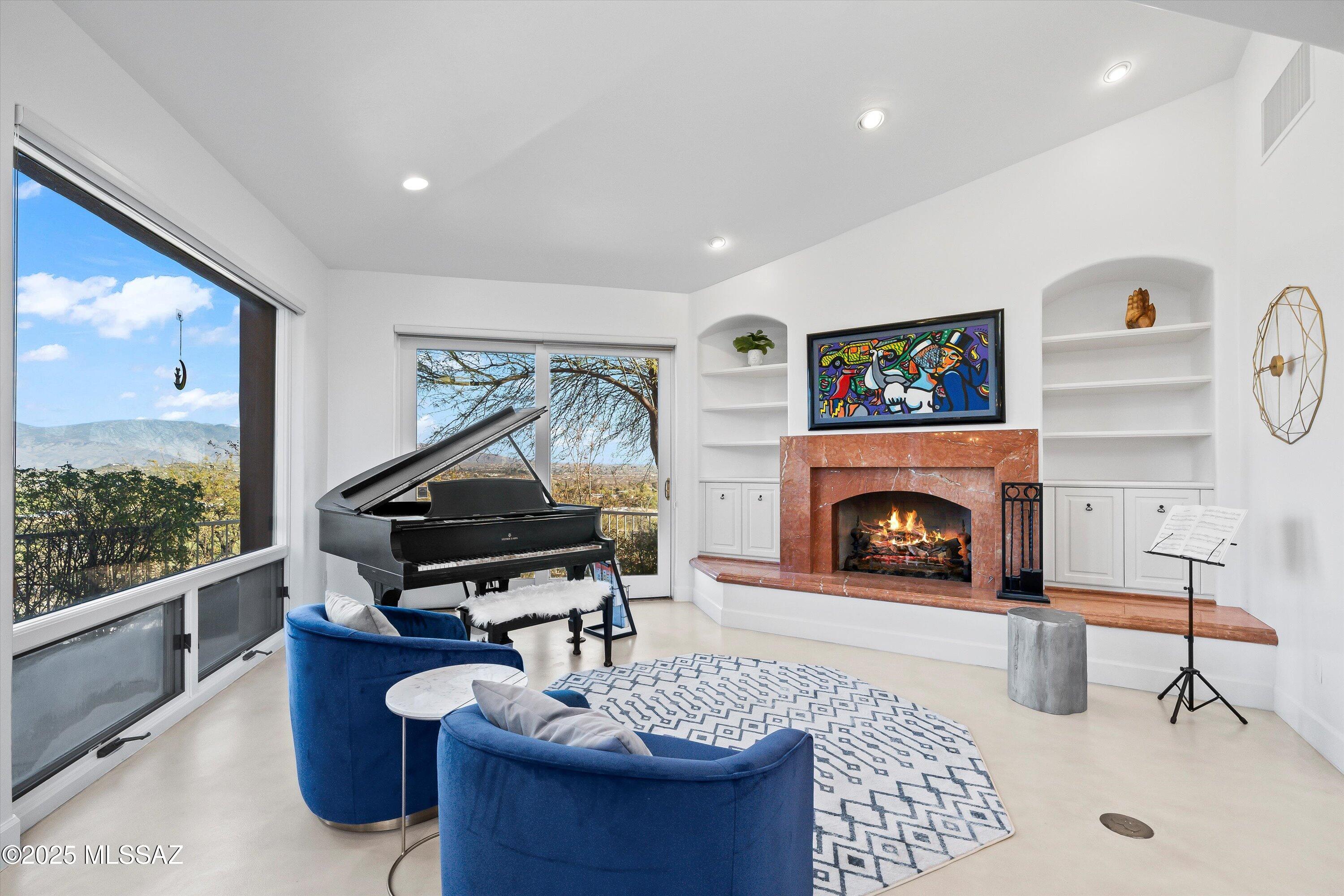 Sabino Vista Hills (66-100) - Residential