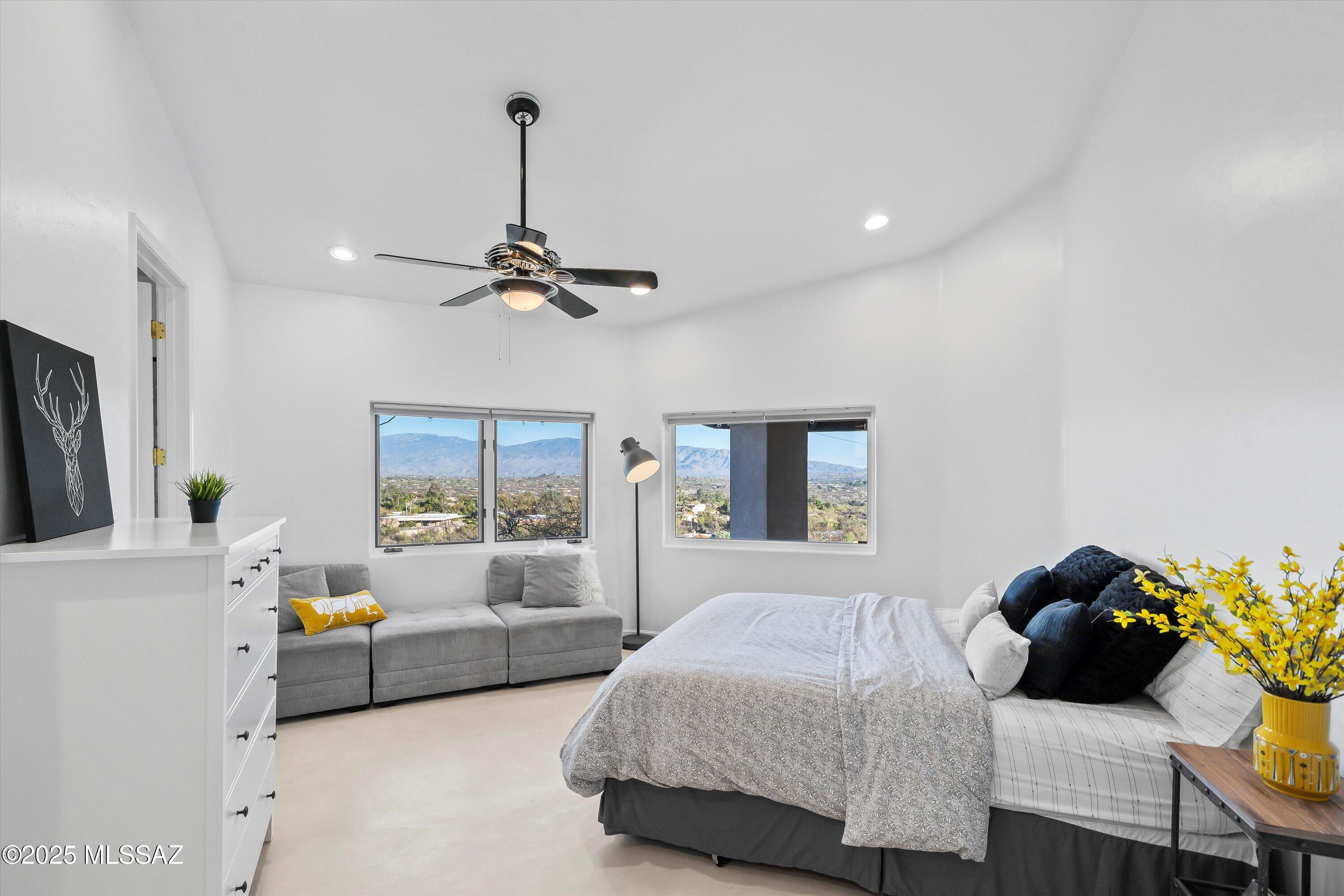 Sabino Vista Hills (66-100) - Residential