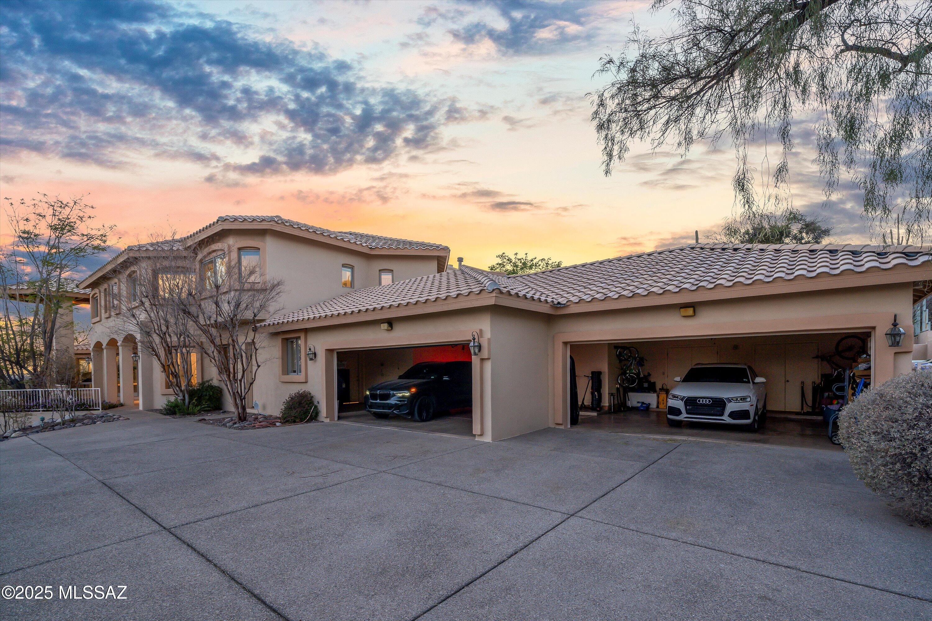 Sabino Vista Hills (66-100) - Residential