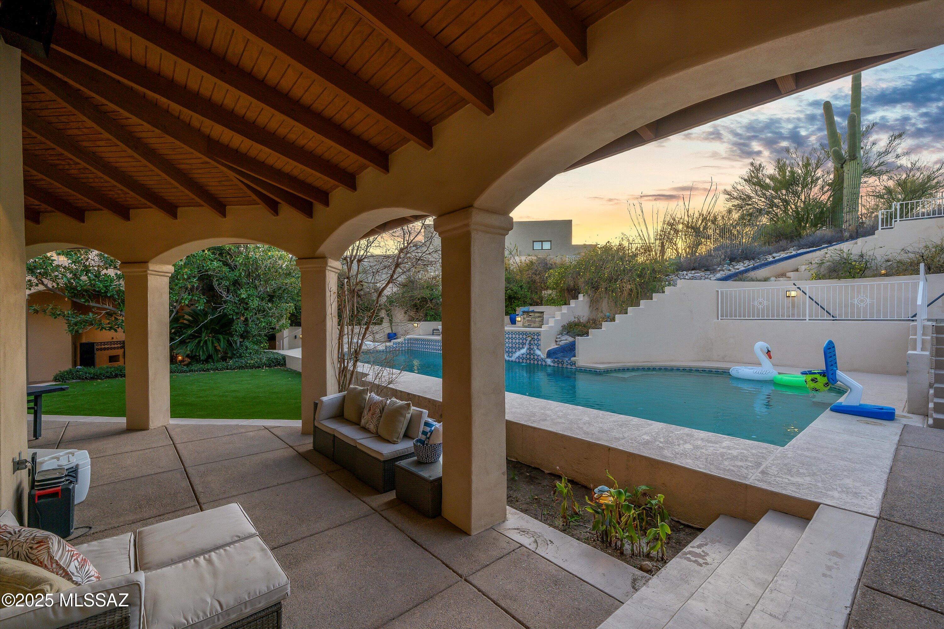 Sabino Vista Hills (66-100) - Residential