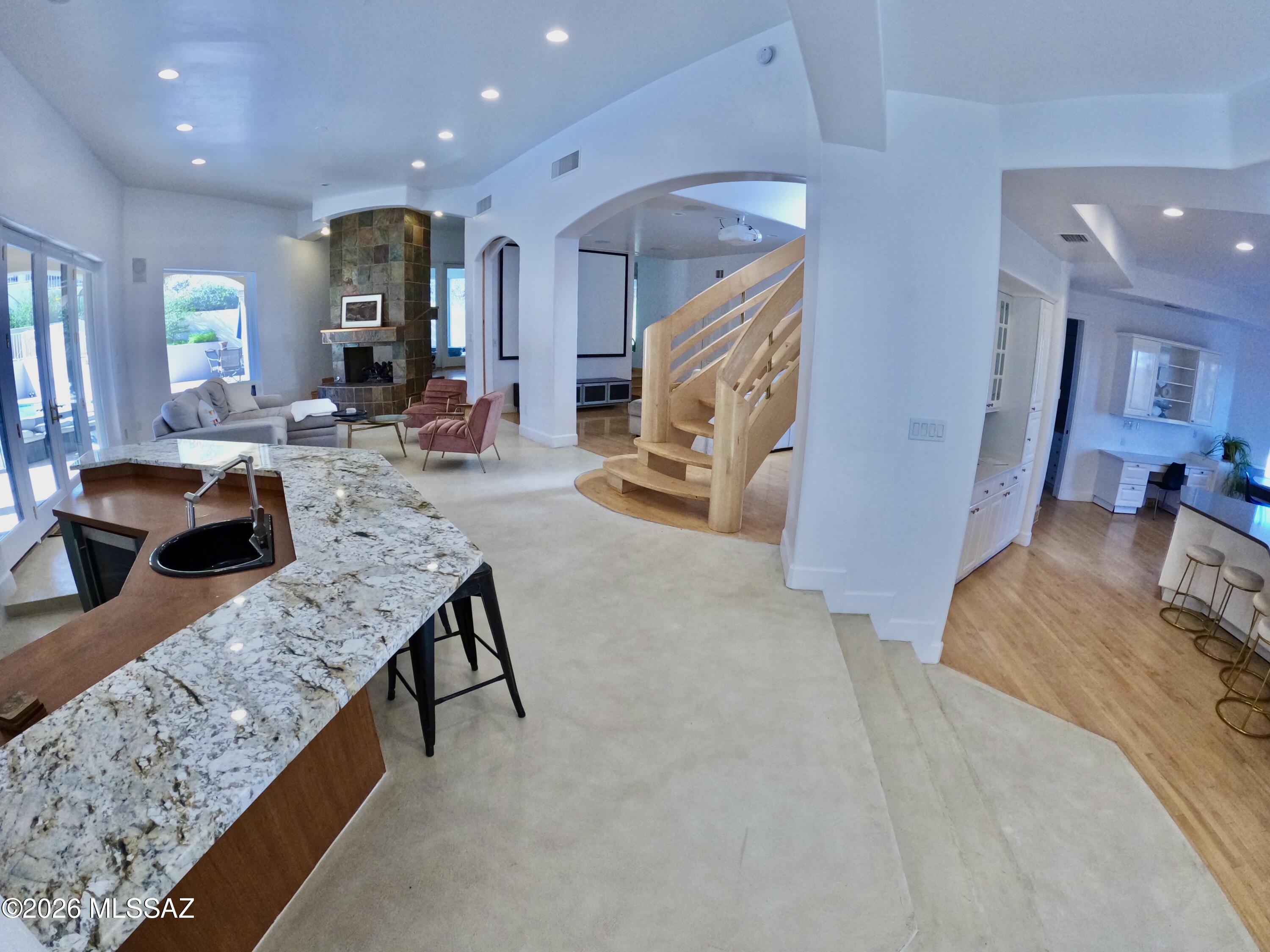 Sabino Vista Hills (66-100) - Residential