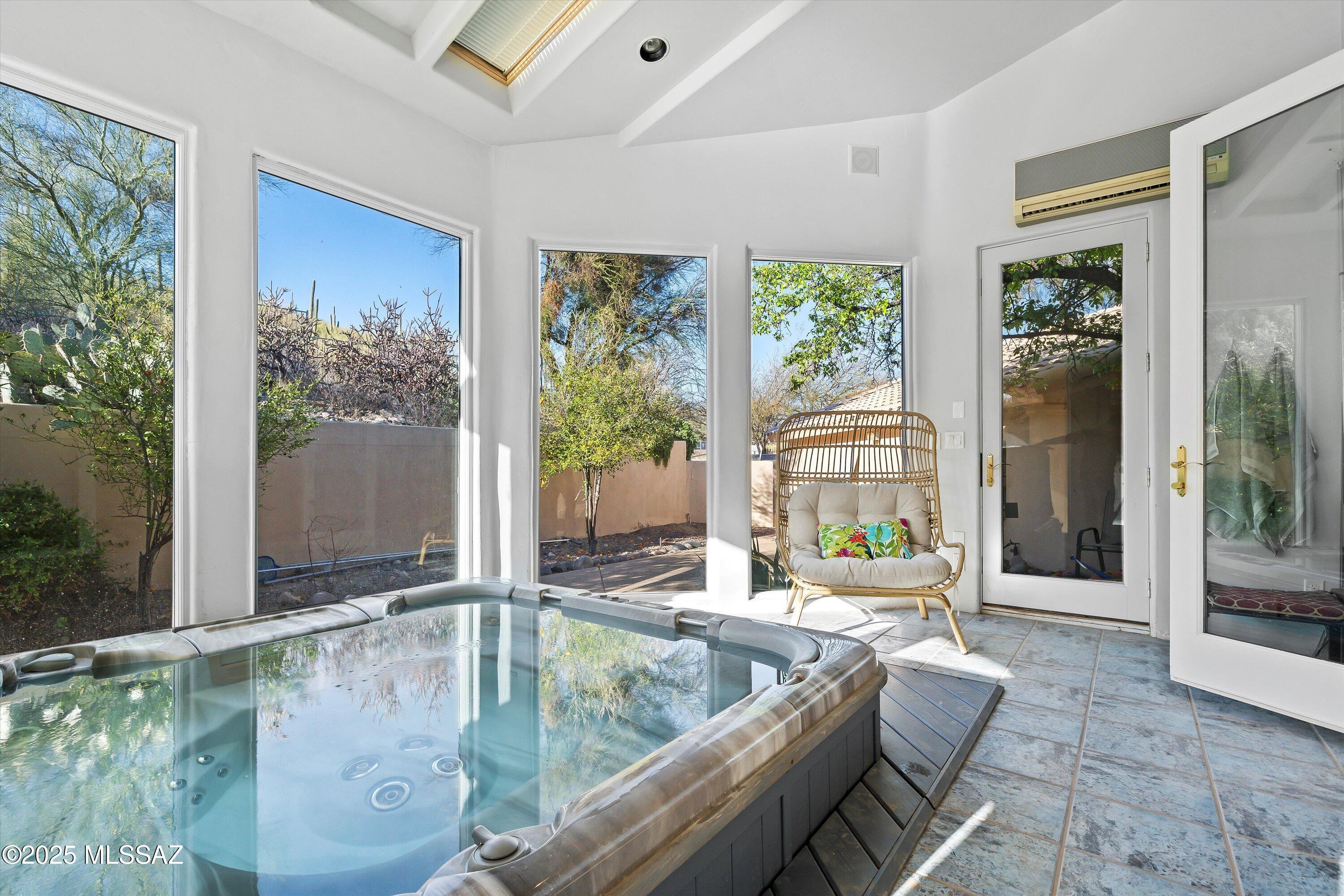 Sabino Vista Hills (66-100) - Residential