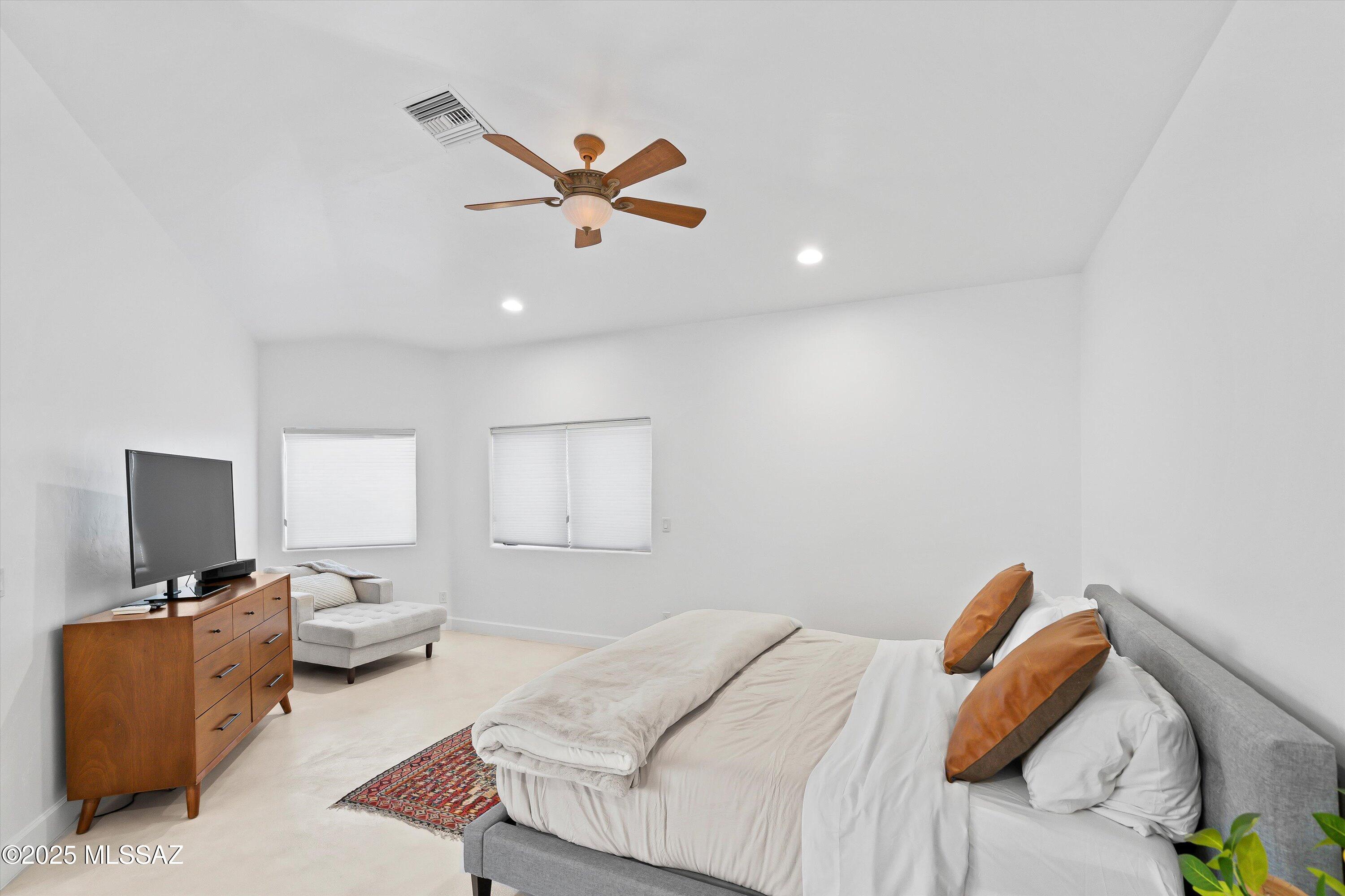 Sabino Vista Hills (66-100) - Residential