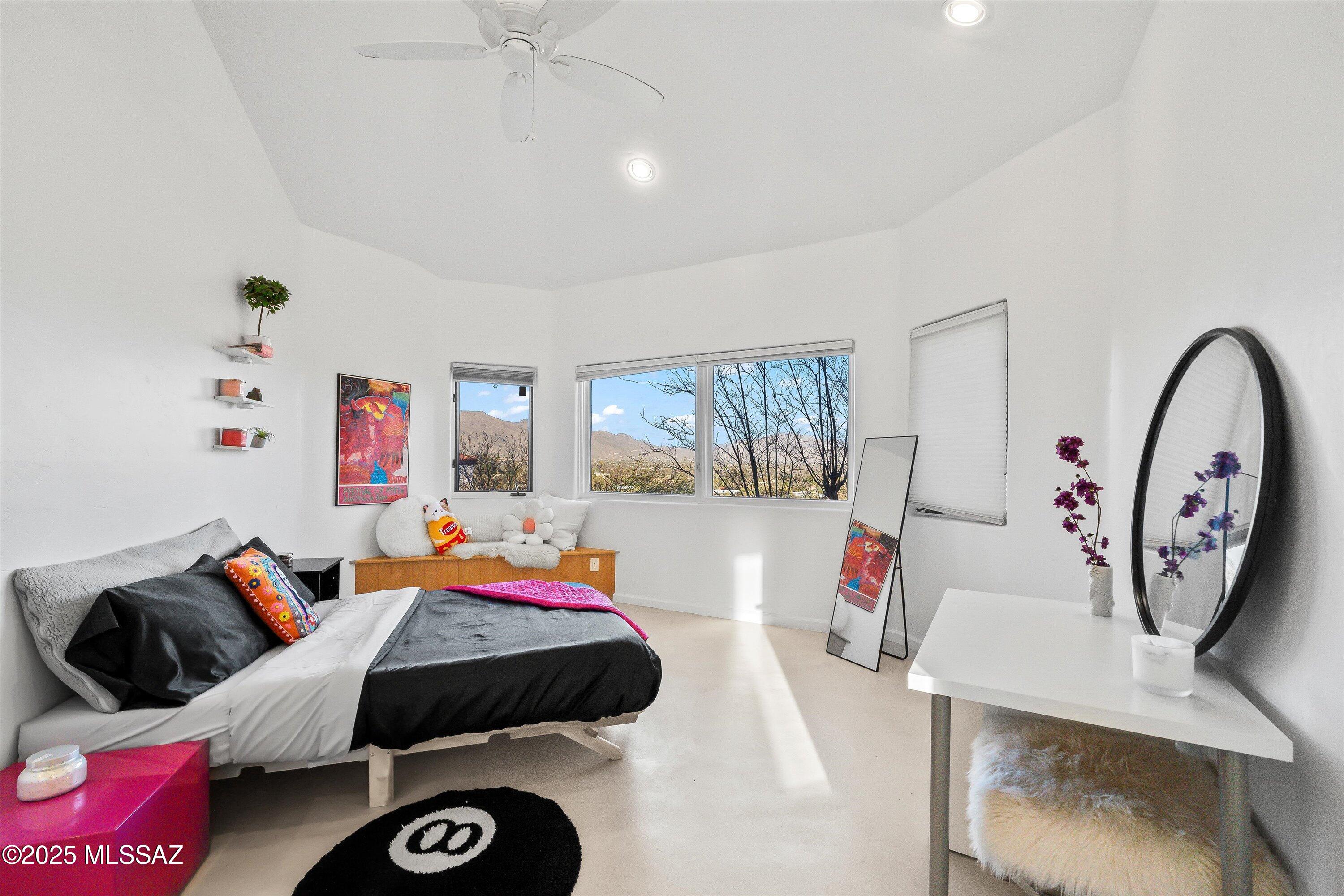Sabino Vista Hills (66-100) - Residential