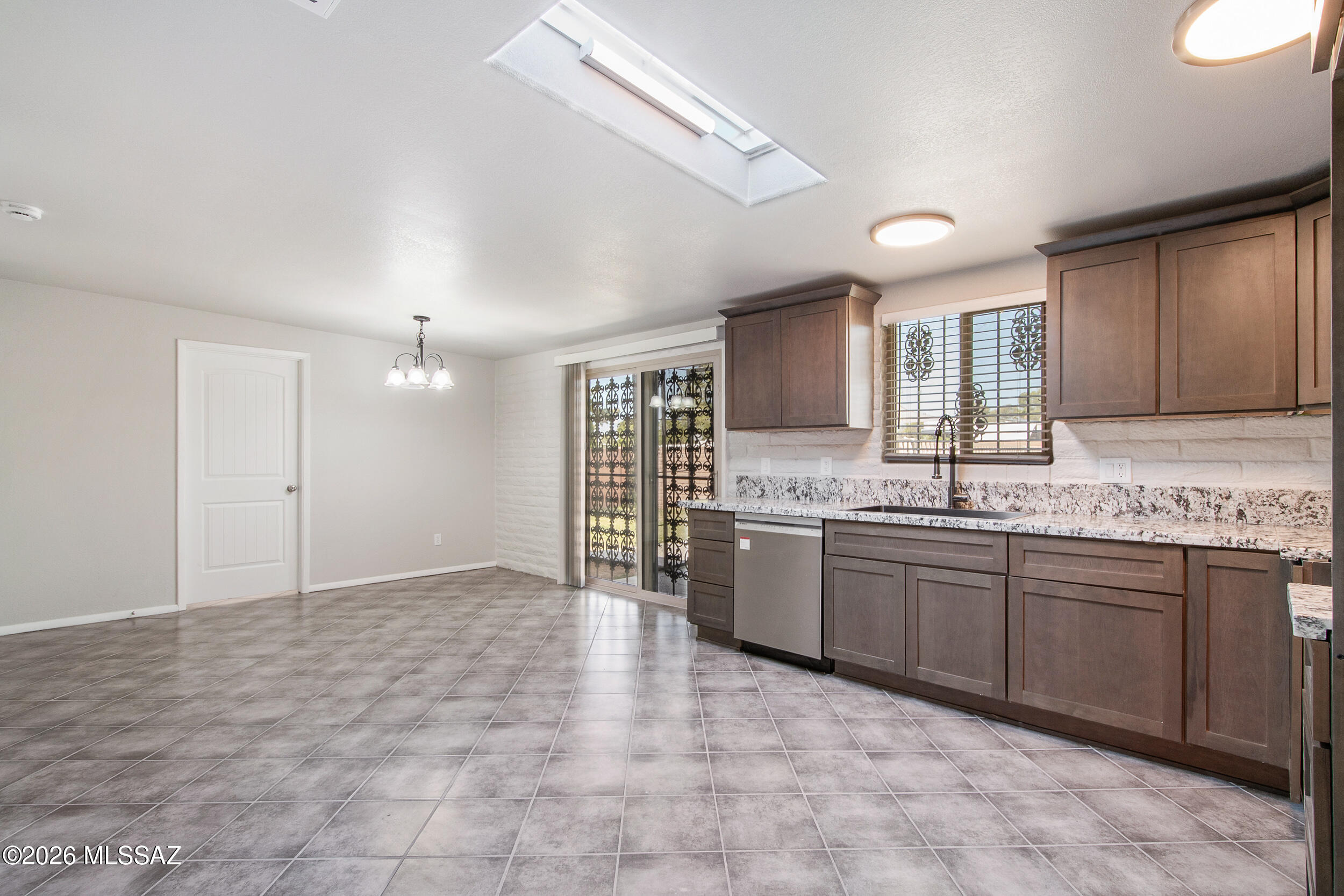Pine Grove (171-383) - Residential