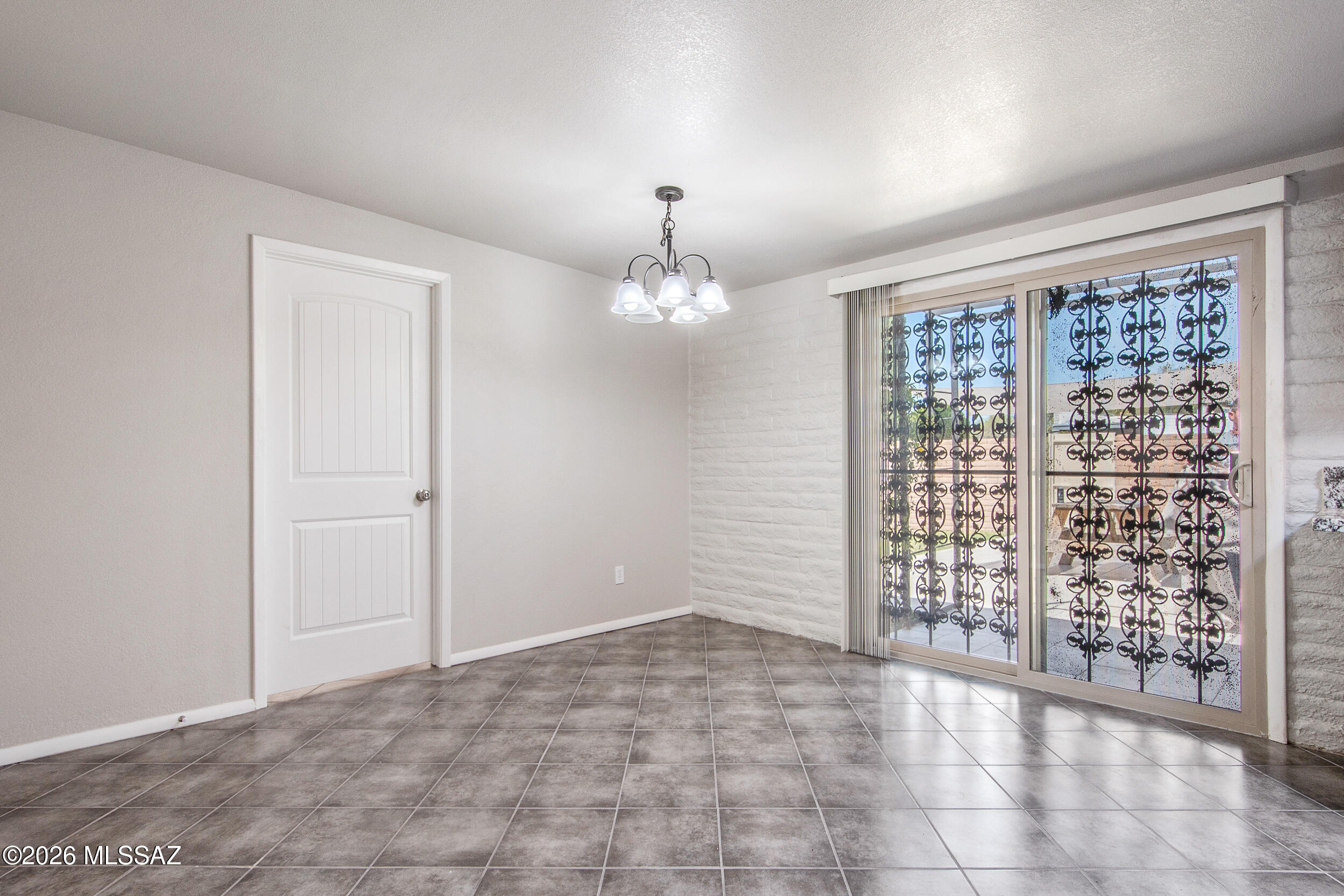 Pine Grove (171-383) - Residential