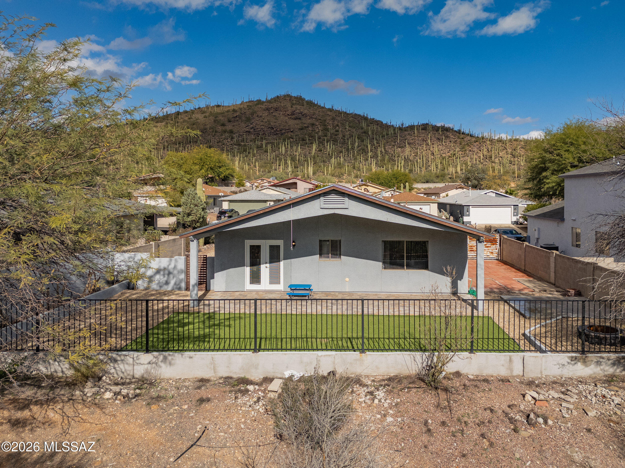 3303 W Alexanderwood Drive