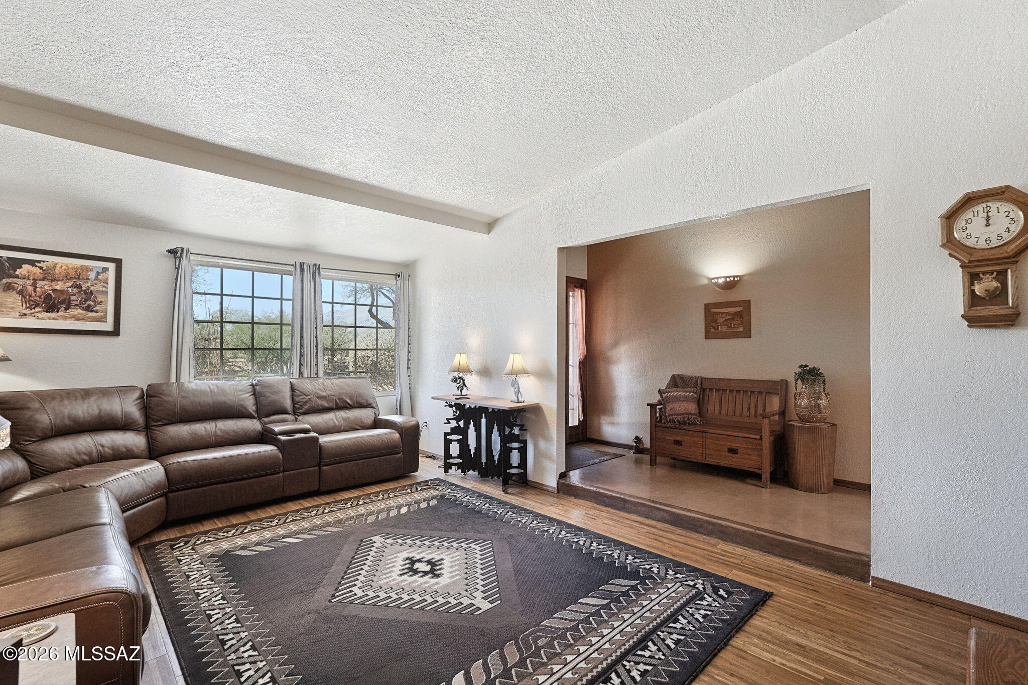 4960 N Calle Primula