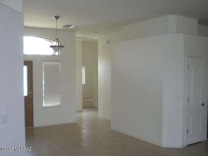Empire Vista (1-153) - Residential Lease
