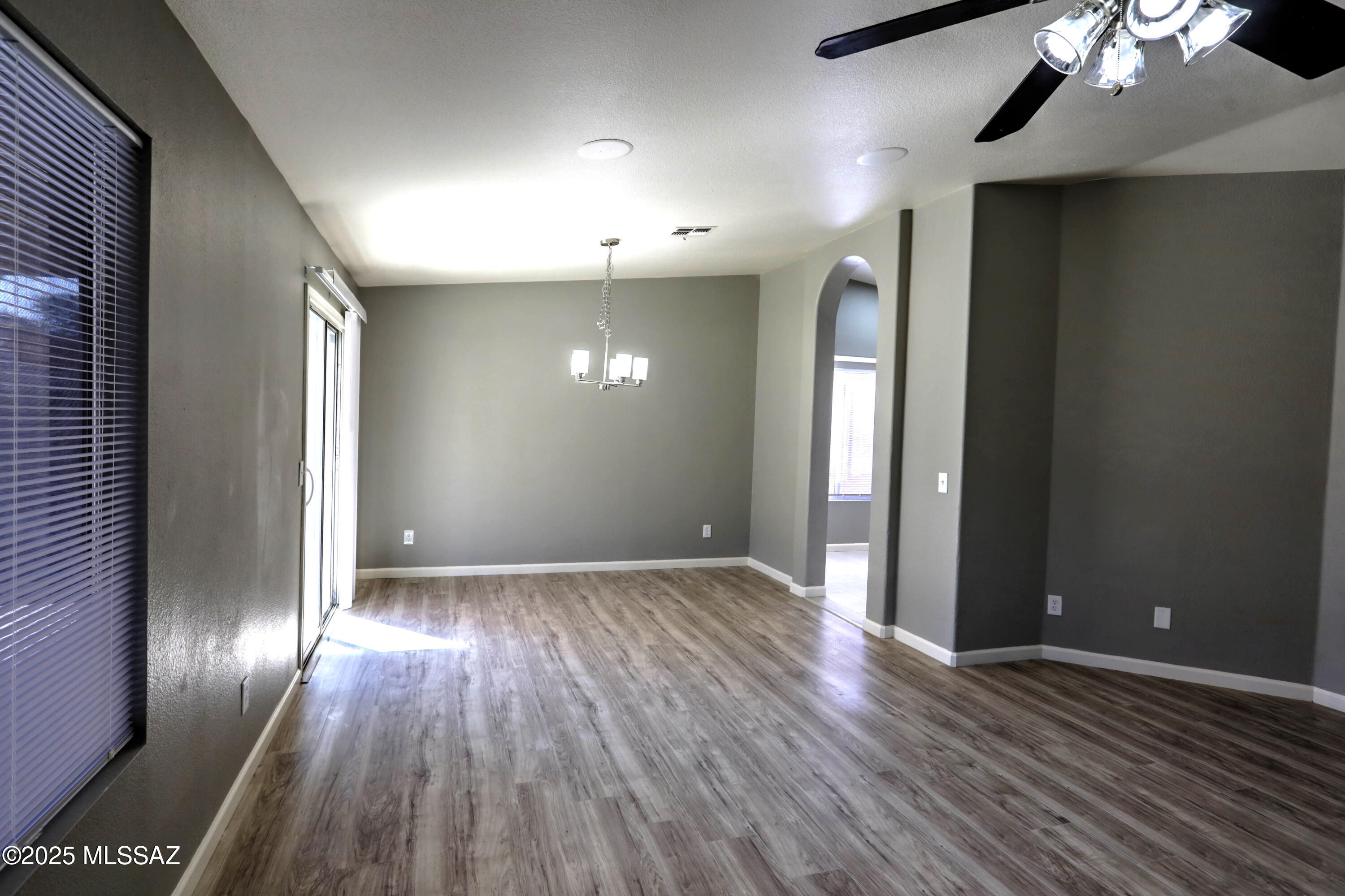 Fairway Groves (215-287) - Residential