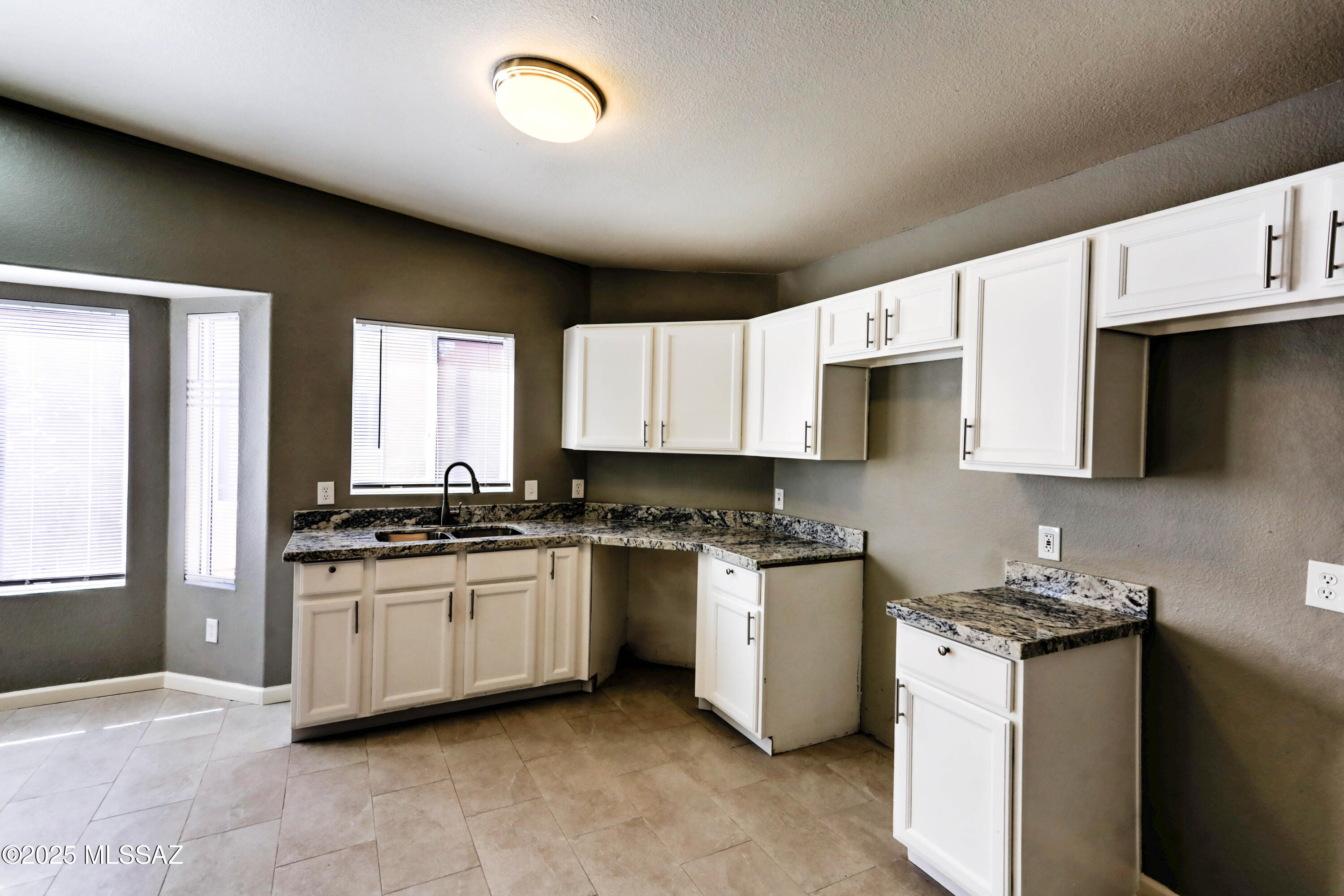Fairway Groves (215-287) - Residential