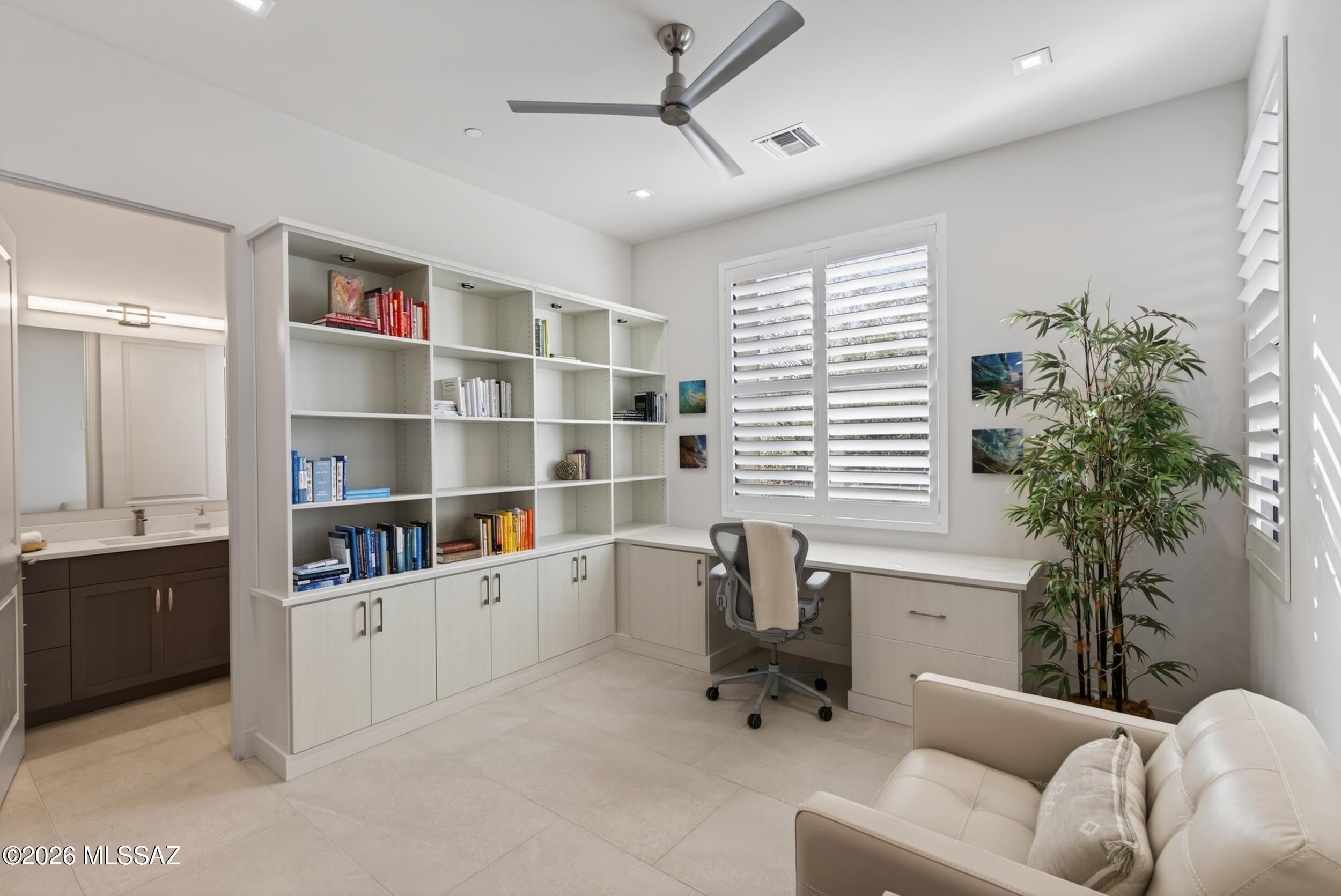 The Enclave At Stone Canyon V - Residential