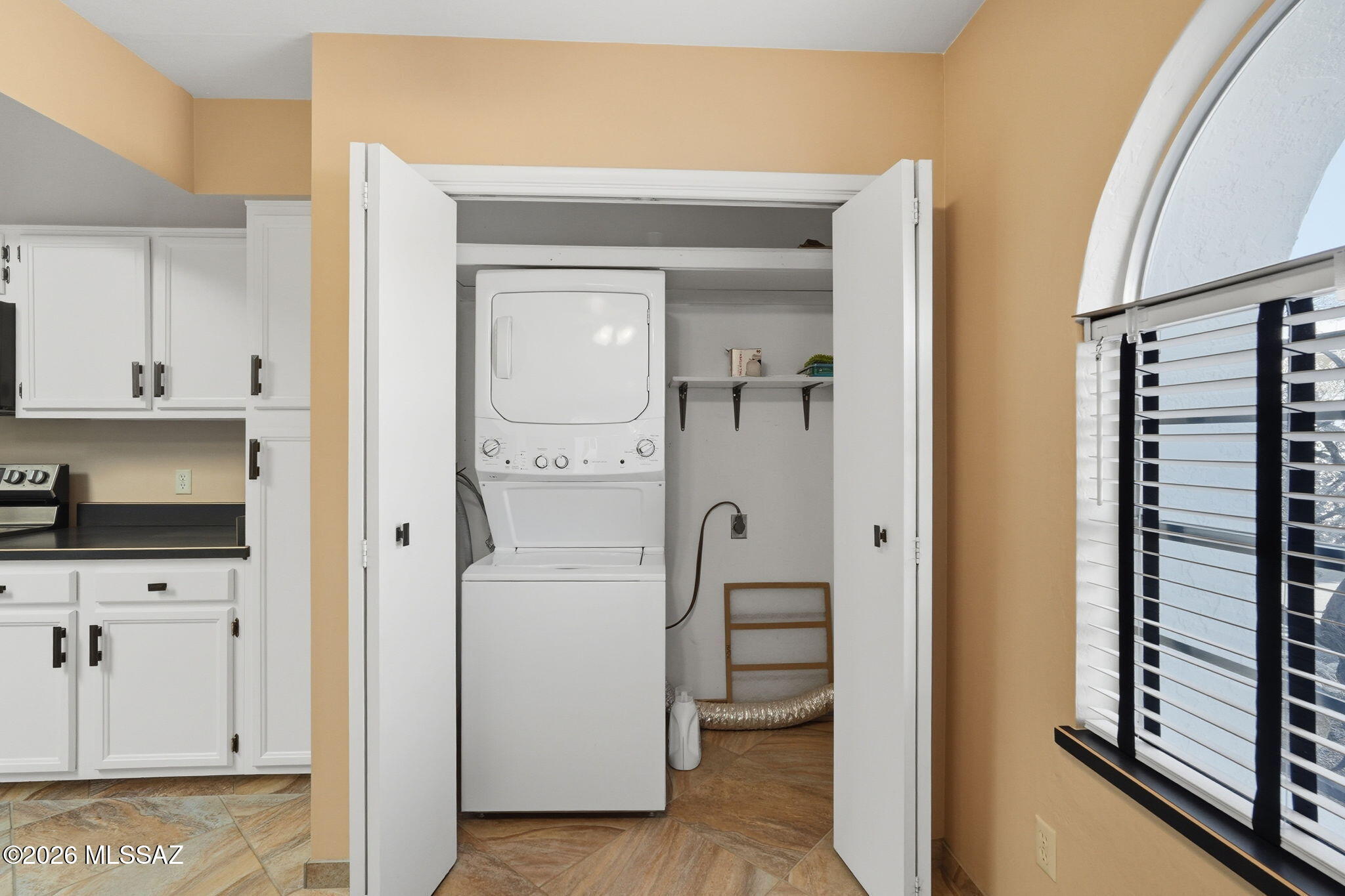 Green Valley Townhouses 4 - Residential