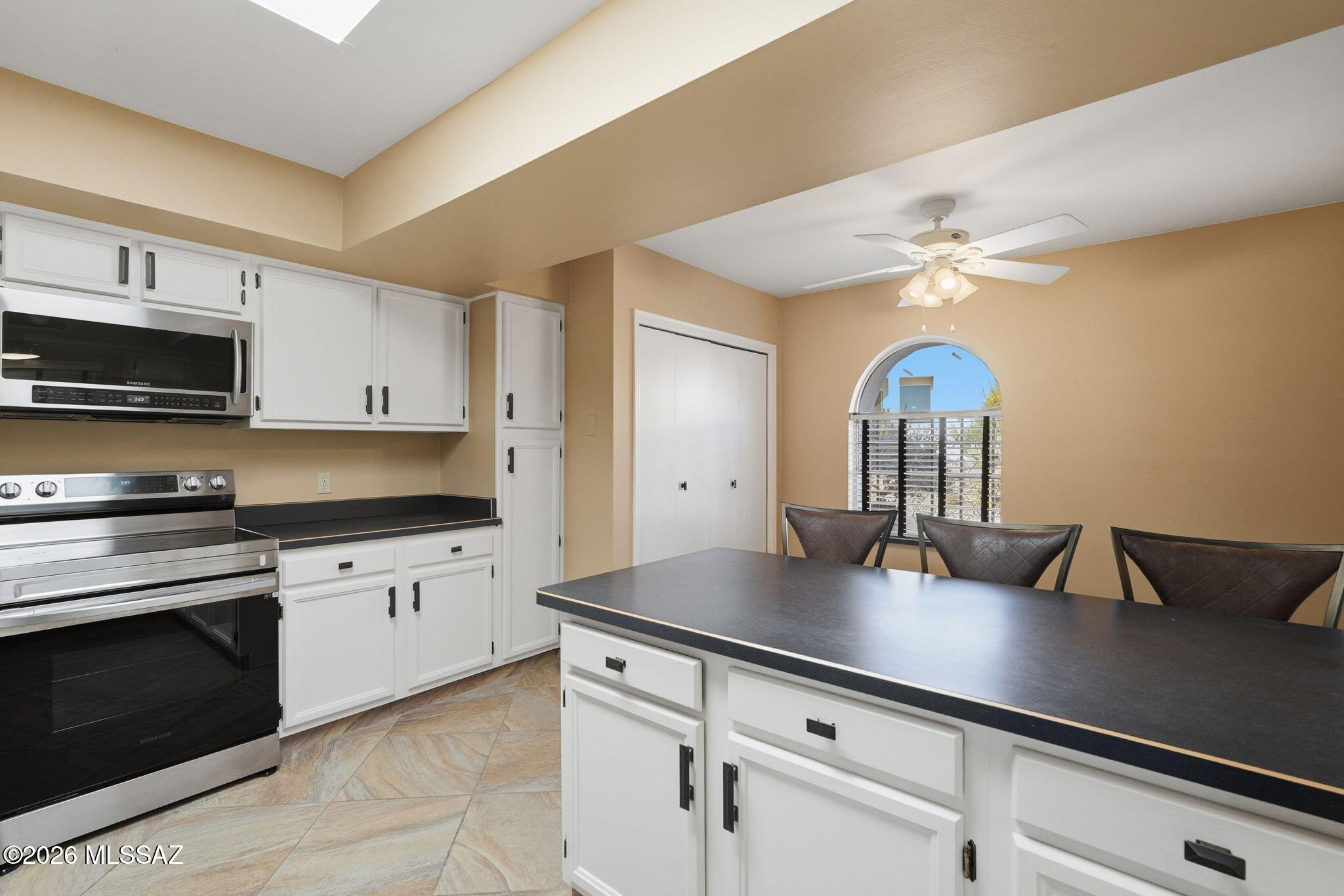 Green Valley Townhouses 4 - Residential