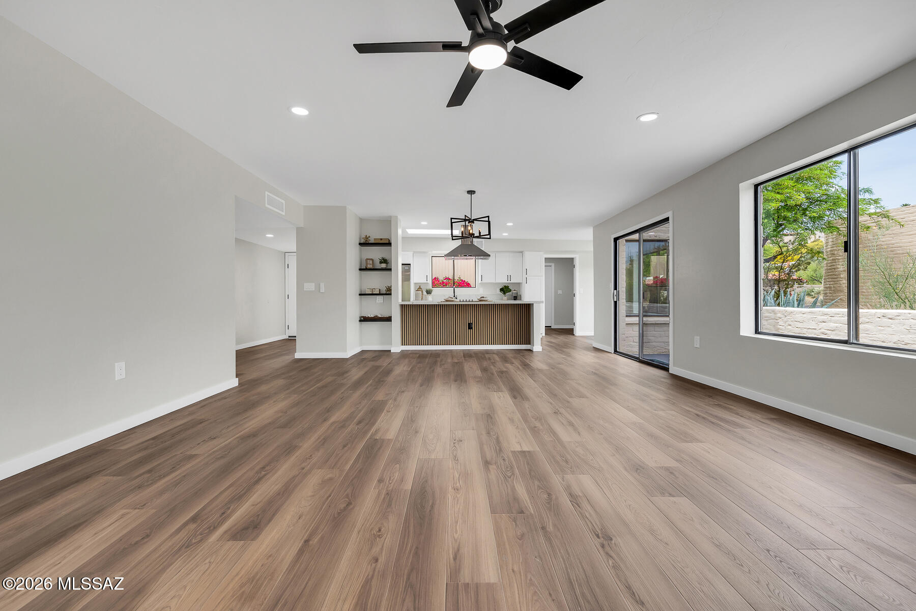 5348 N Camino De La Culebra