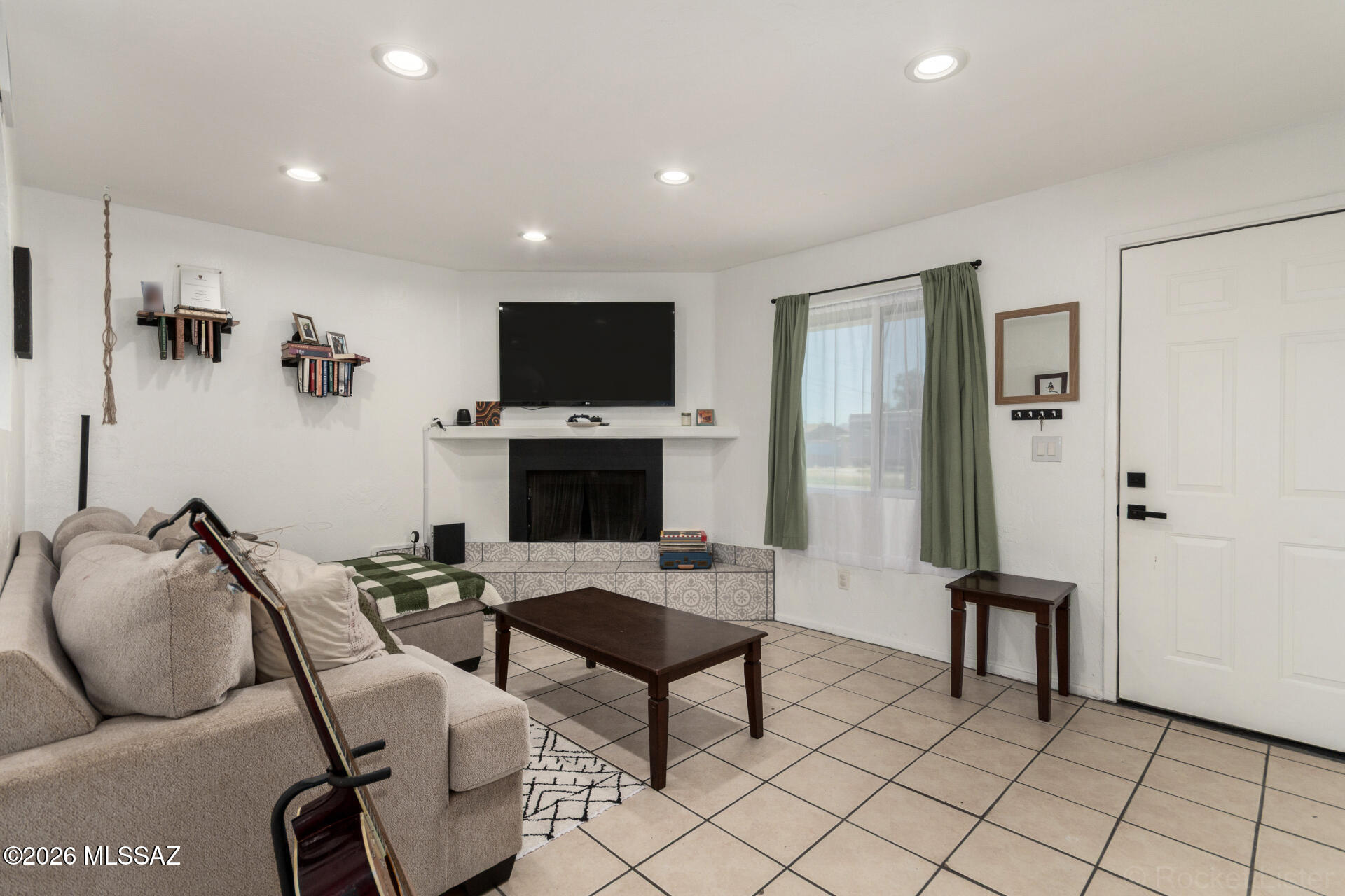Bronx Park Addition - Residential Income