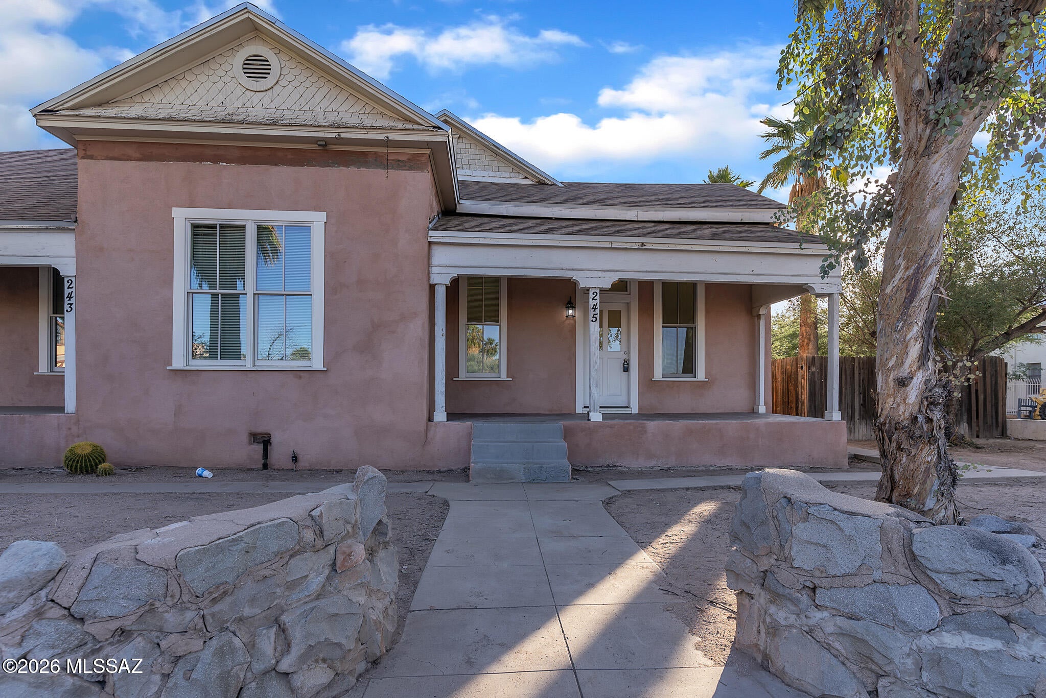 239 S 5th Avenue
