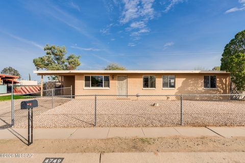 4749 S Goldenrod Place Tucson AZ 85730