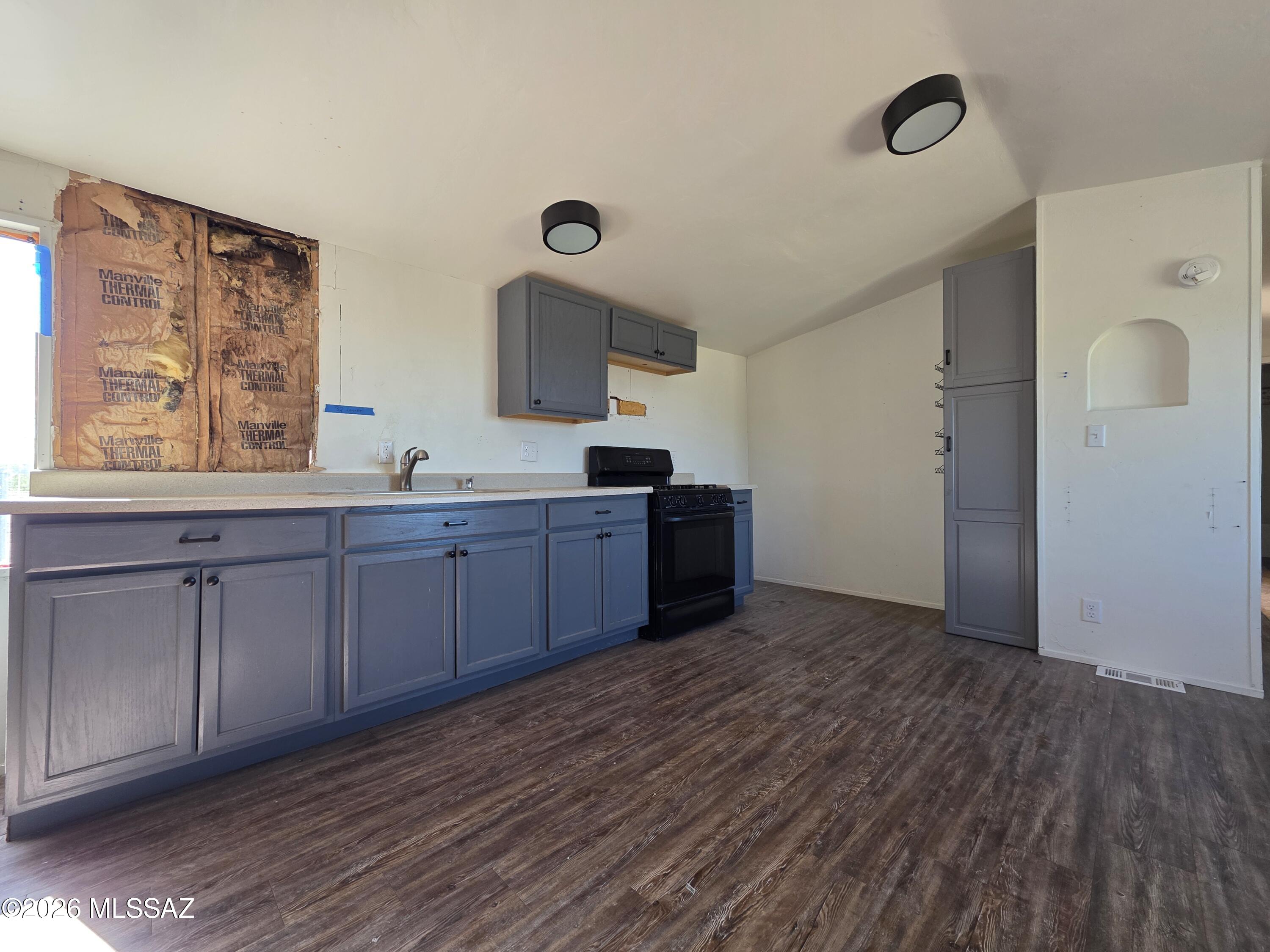 12730 S High Noon Trail