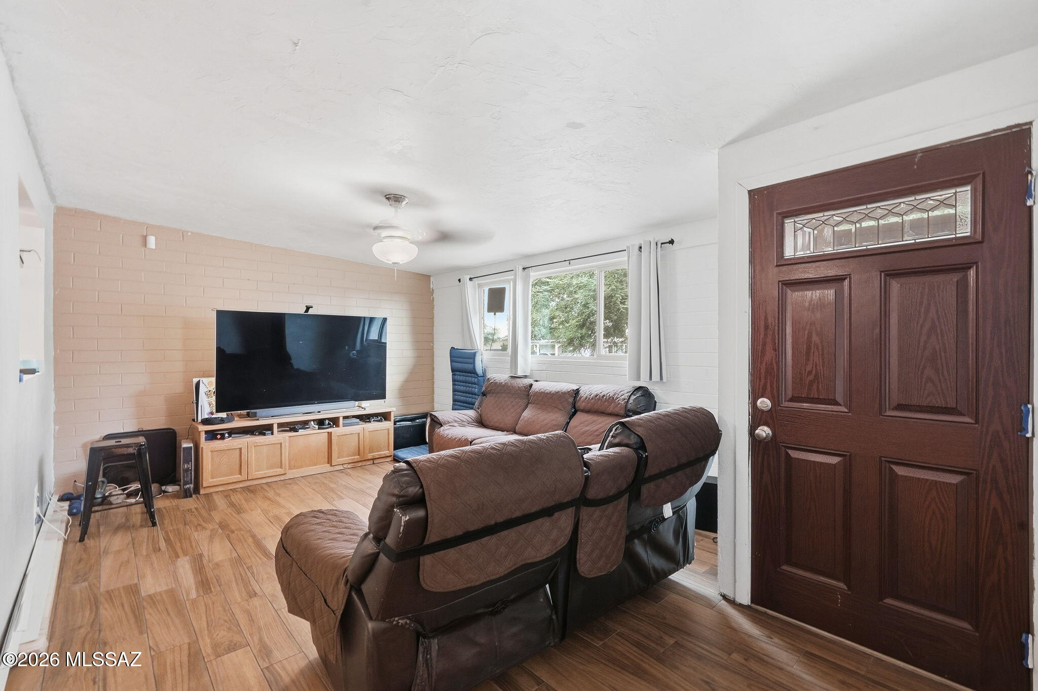 8325 E Louise Drive