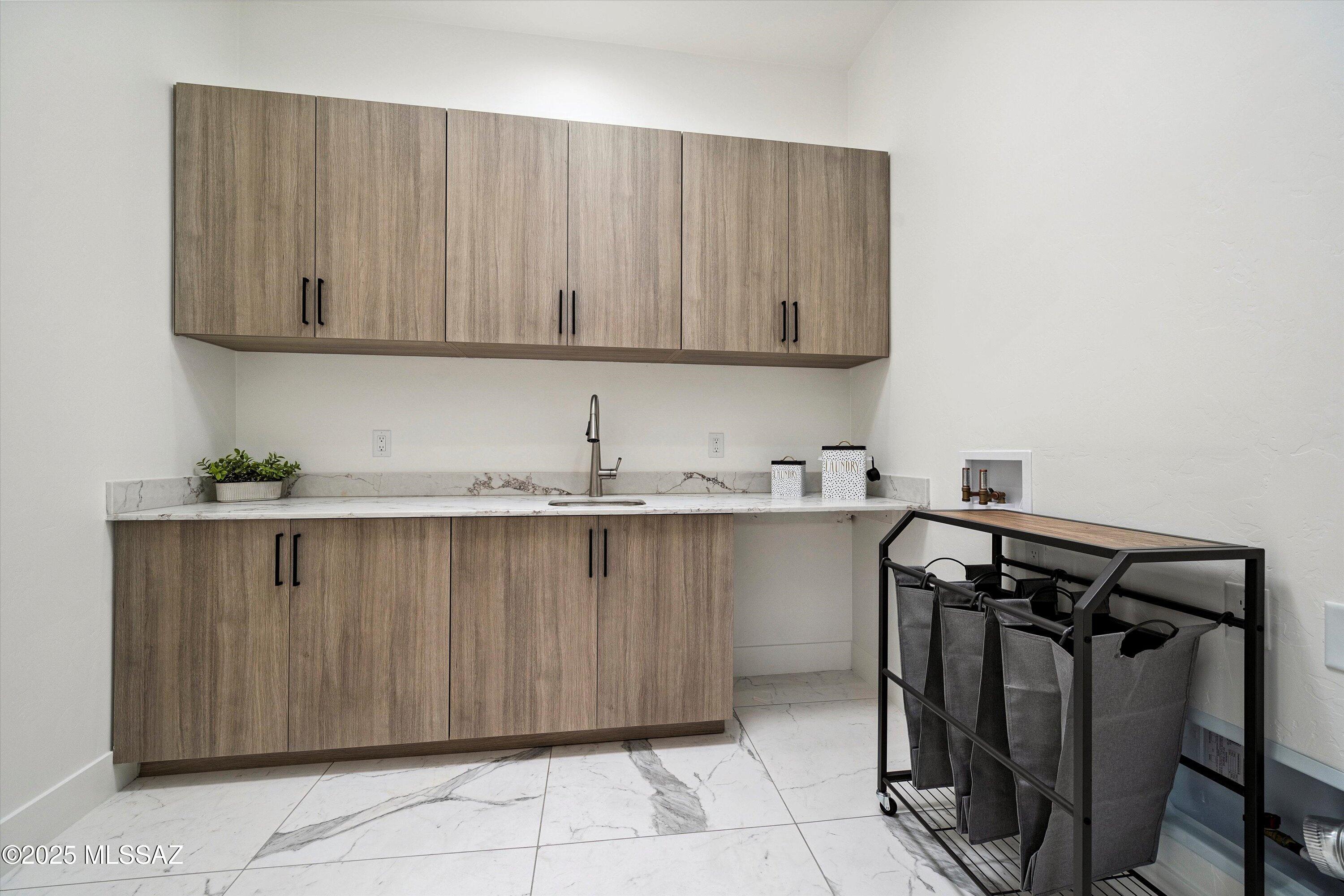 Grey Wolf Estates SQ20122080071 - Residential