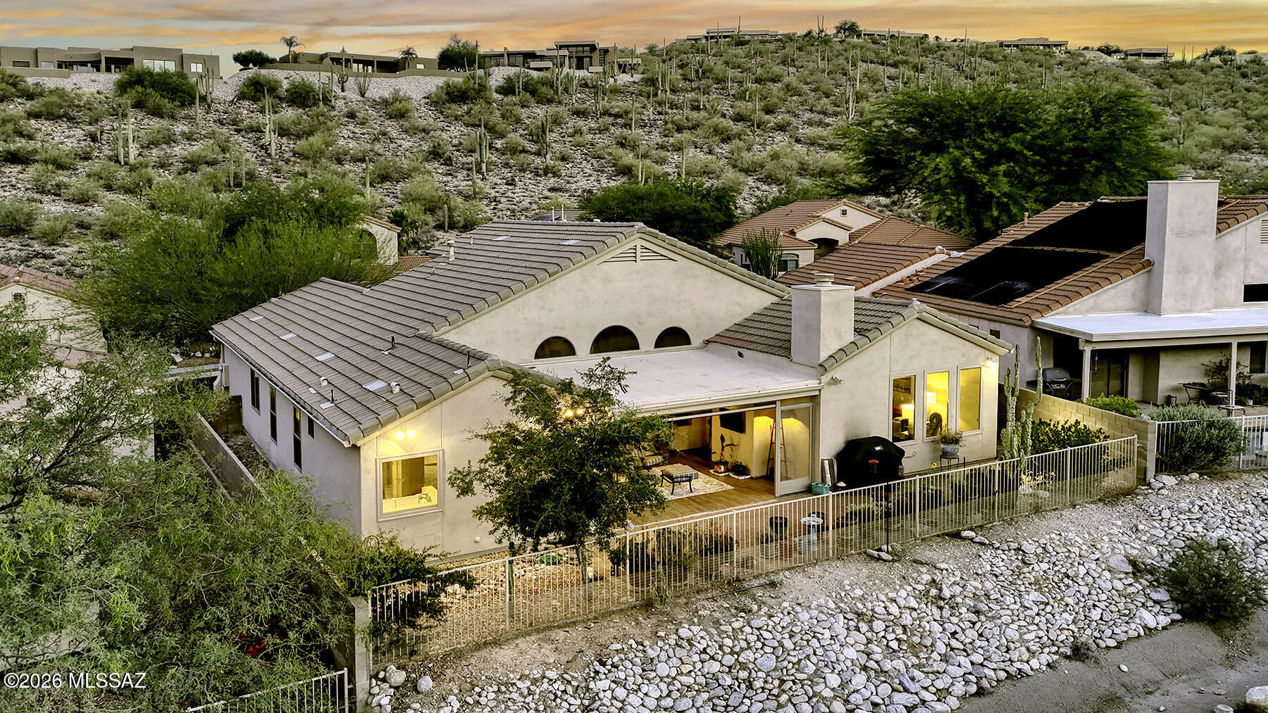 Sabino Mountain (1-290) - Residential