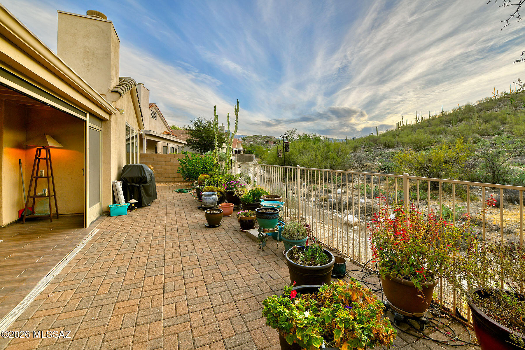 Sabino Mountain (1-290) - Residential