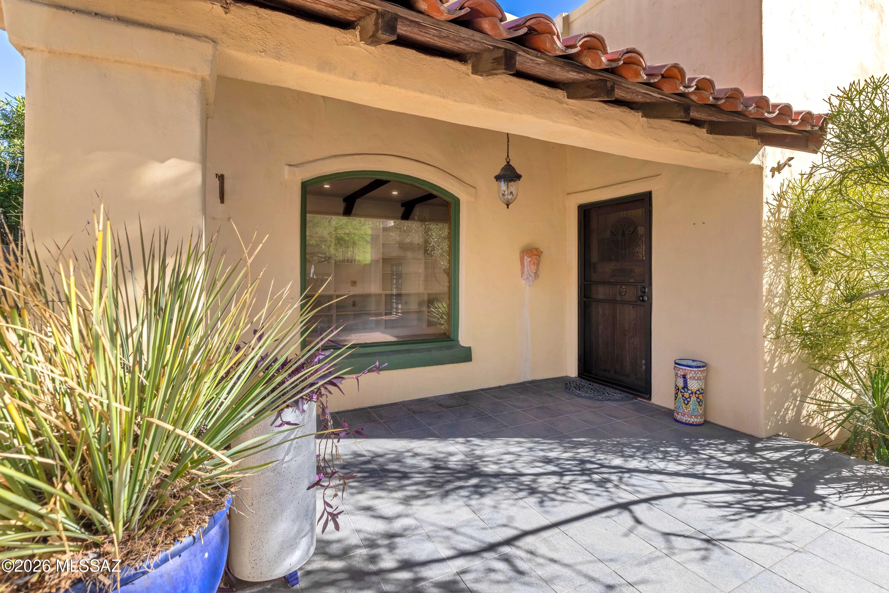 1925-1931 E Lee Street