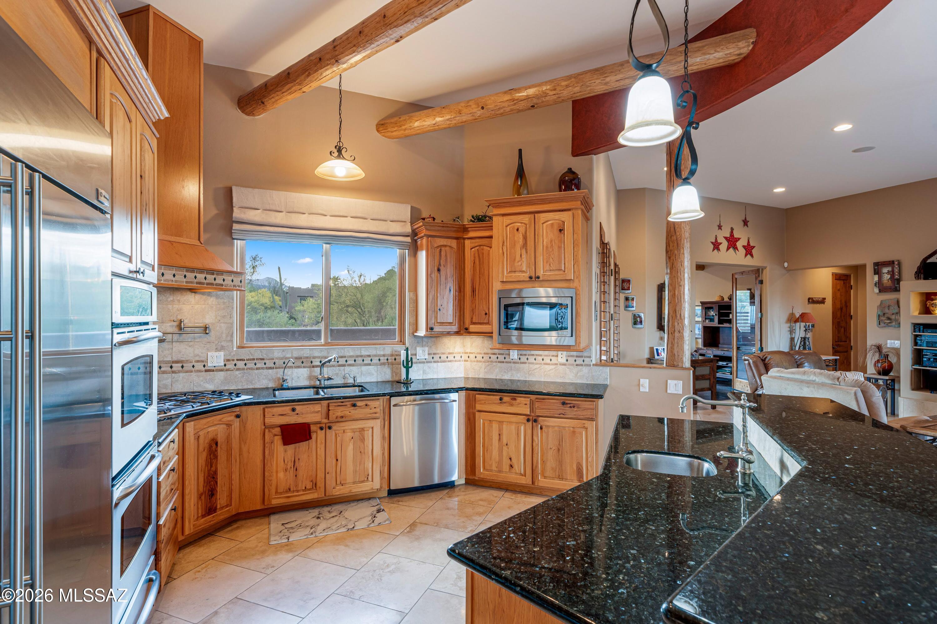 1540 N Saguaro Cliffs Court