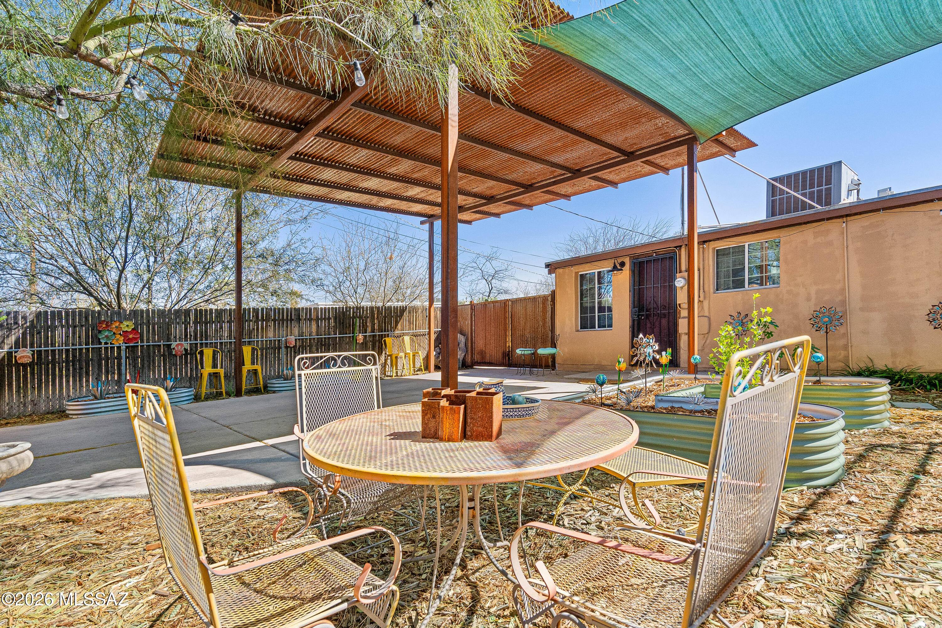 El Rio Park - Residential