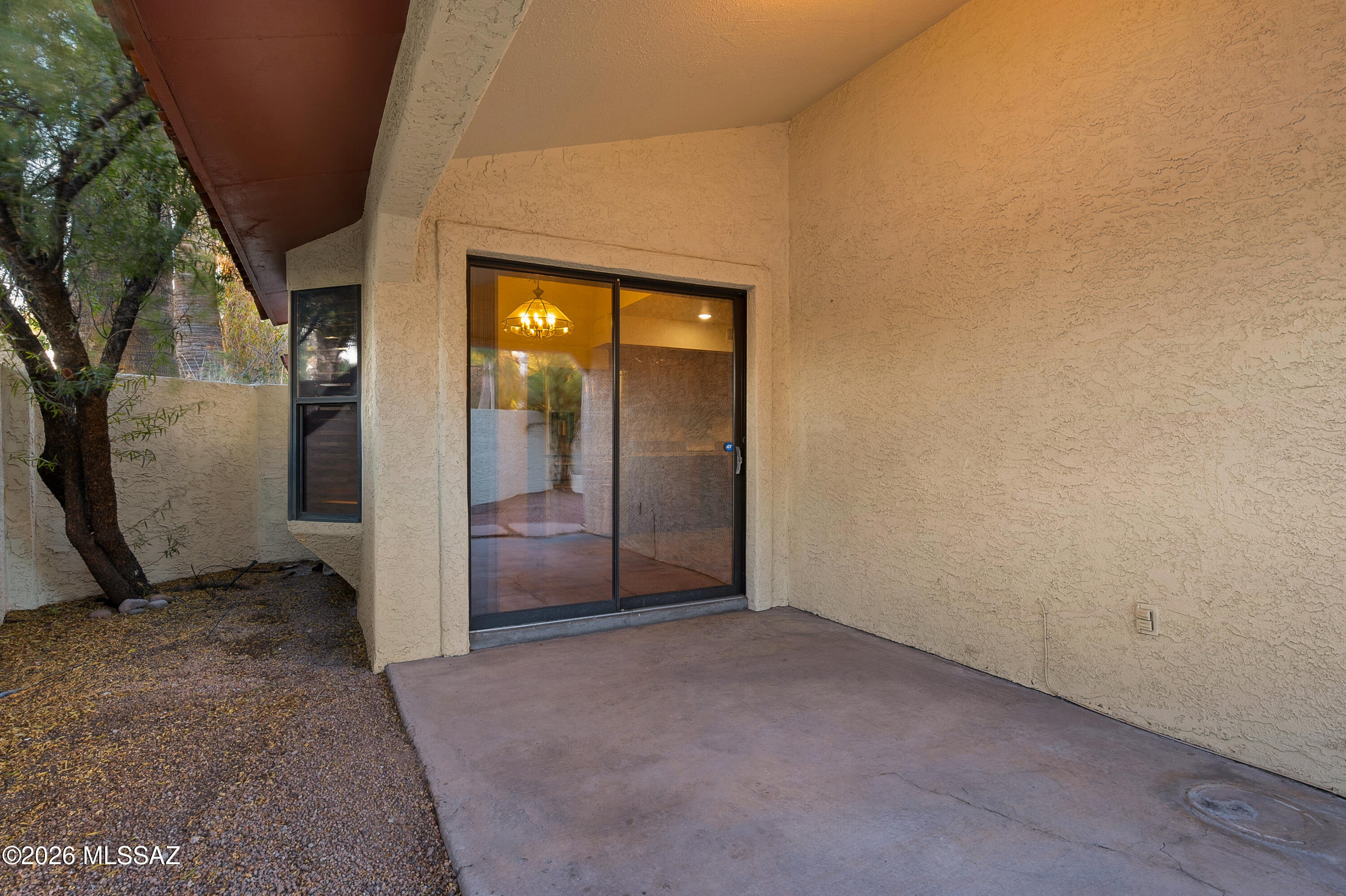 Granada Place (1-15) - Residential