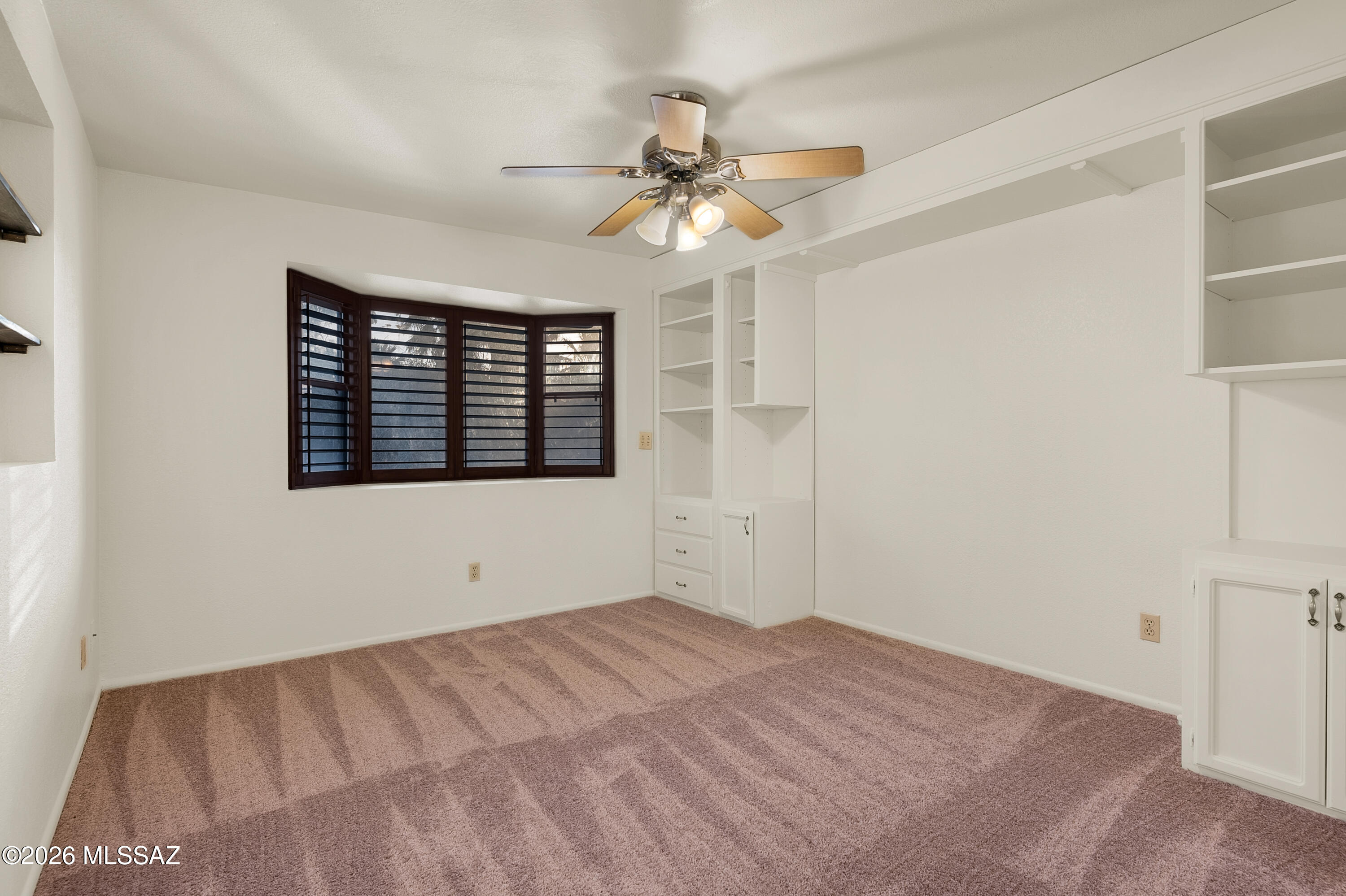 Granada Place (1-15) - Residential