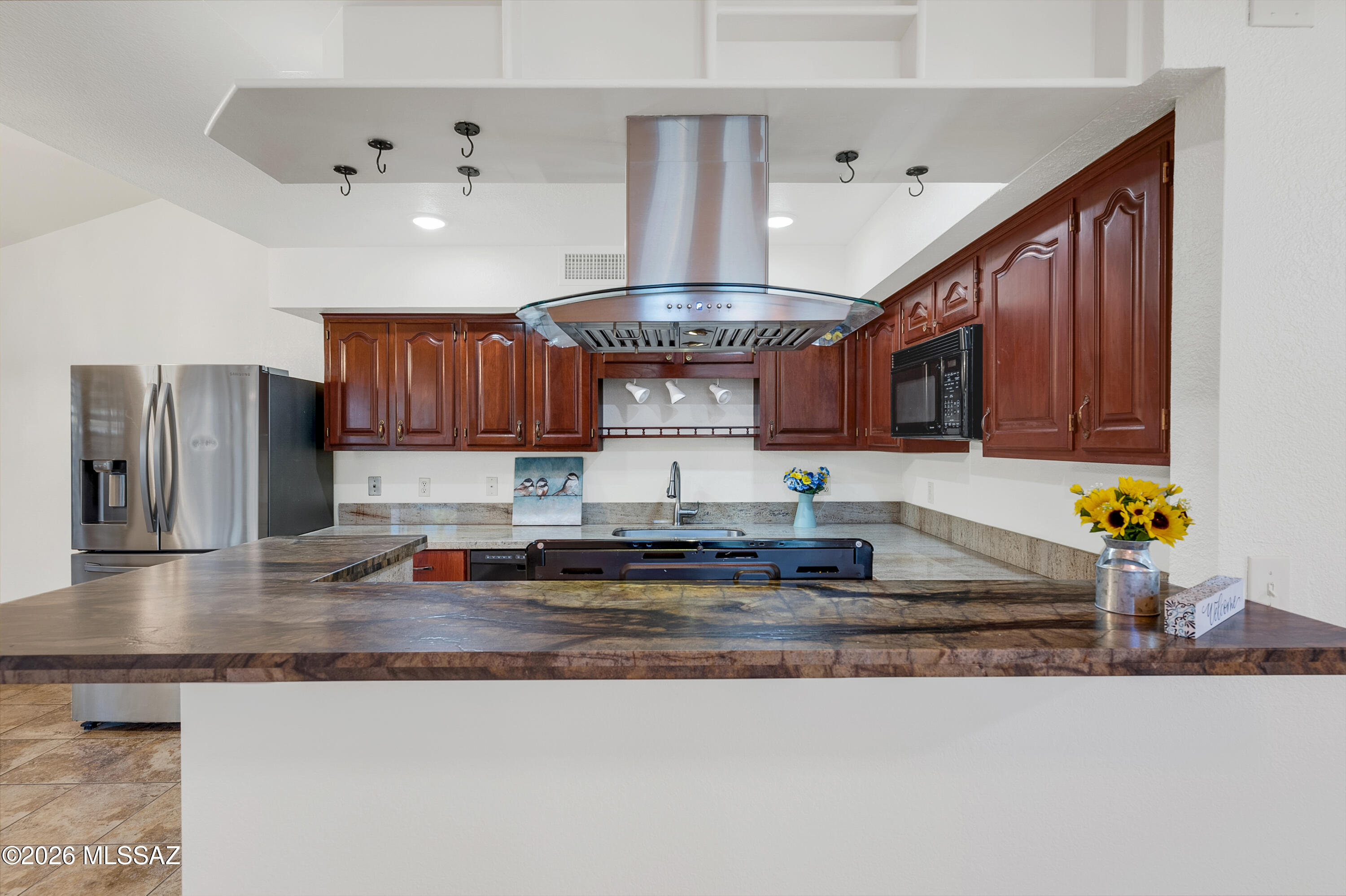 Granada Place (1-15) - Residential