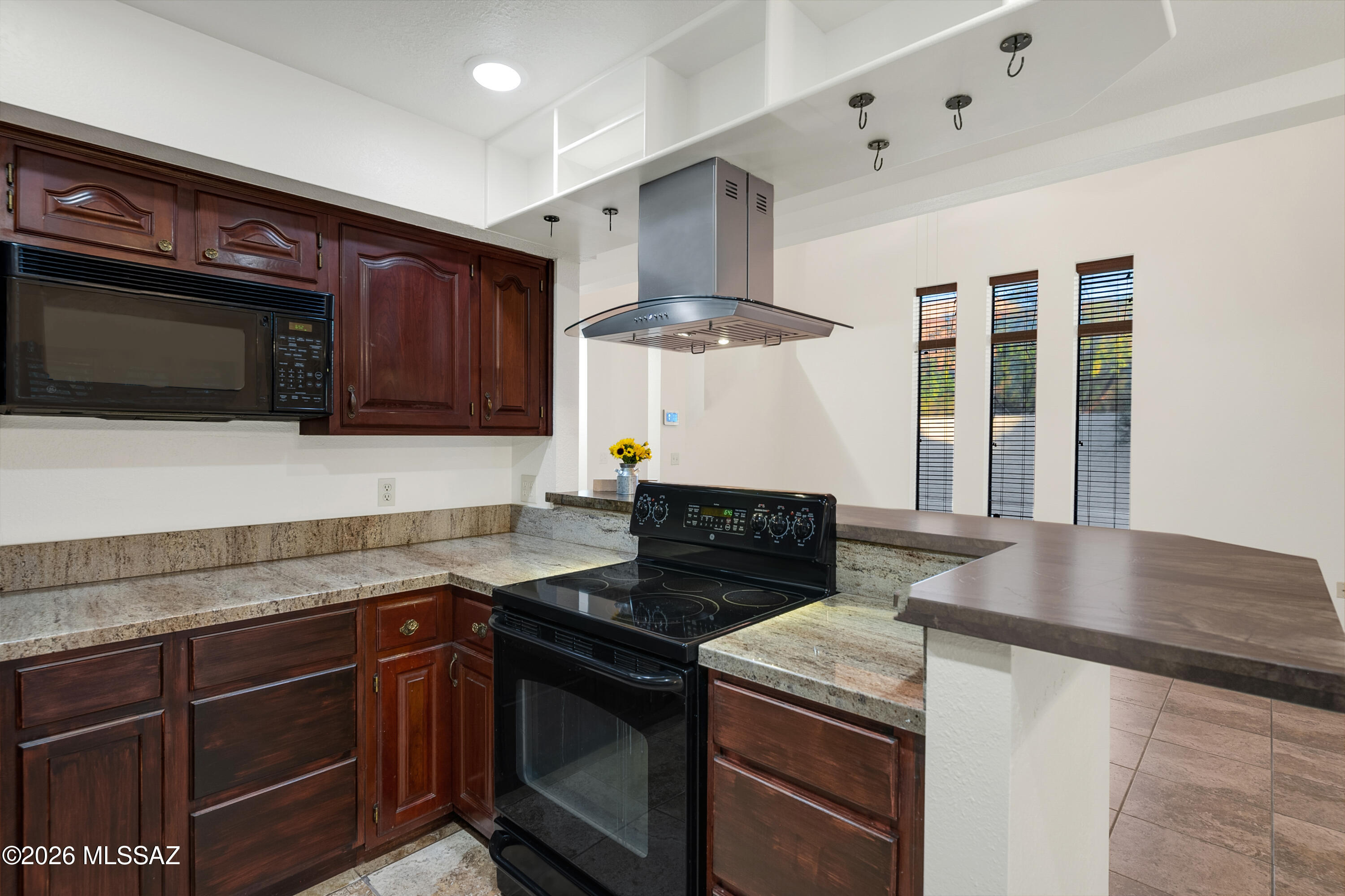 Granada Place (1-15) - Residential