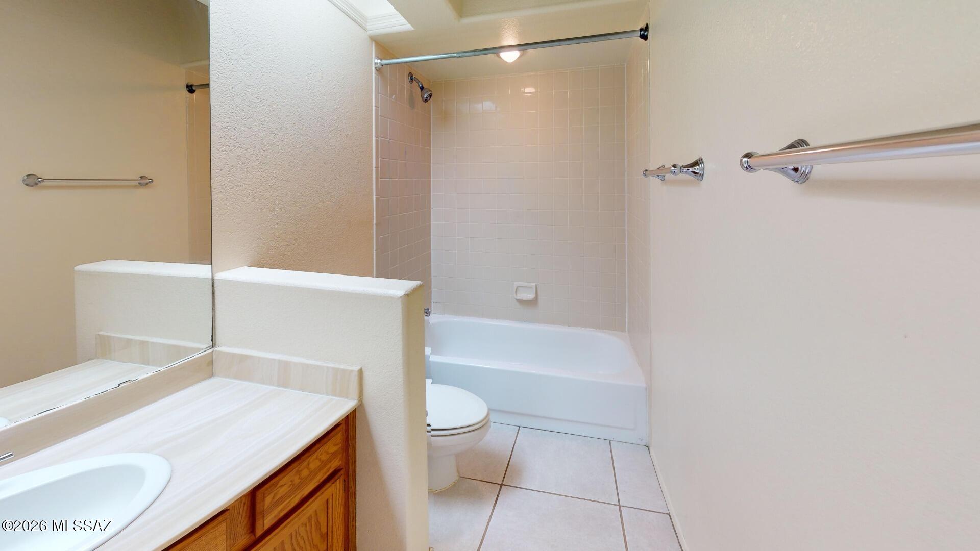 Ventana De Sabino North (1-127) - Residential Lease