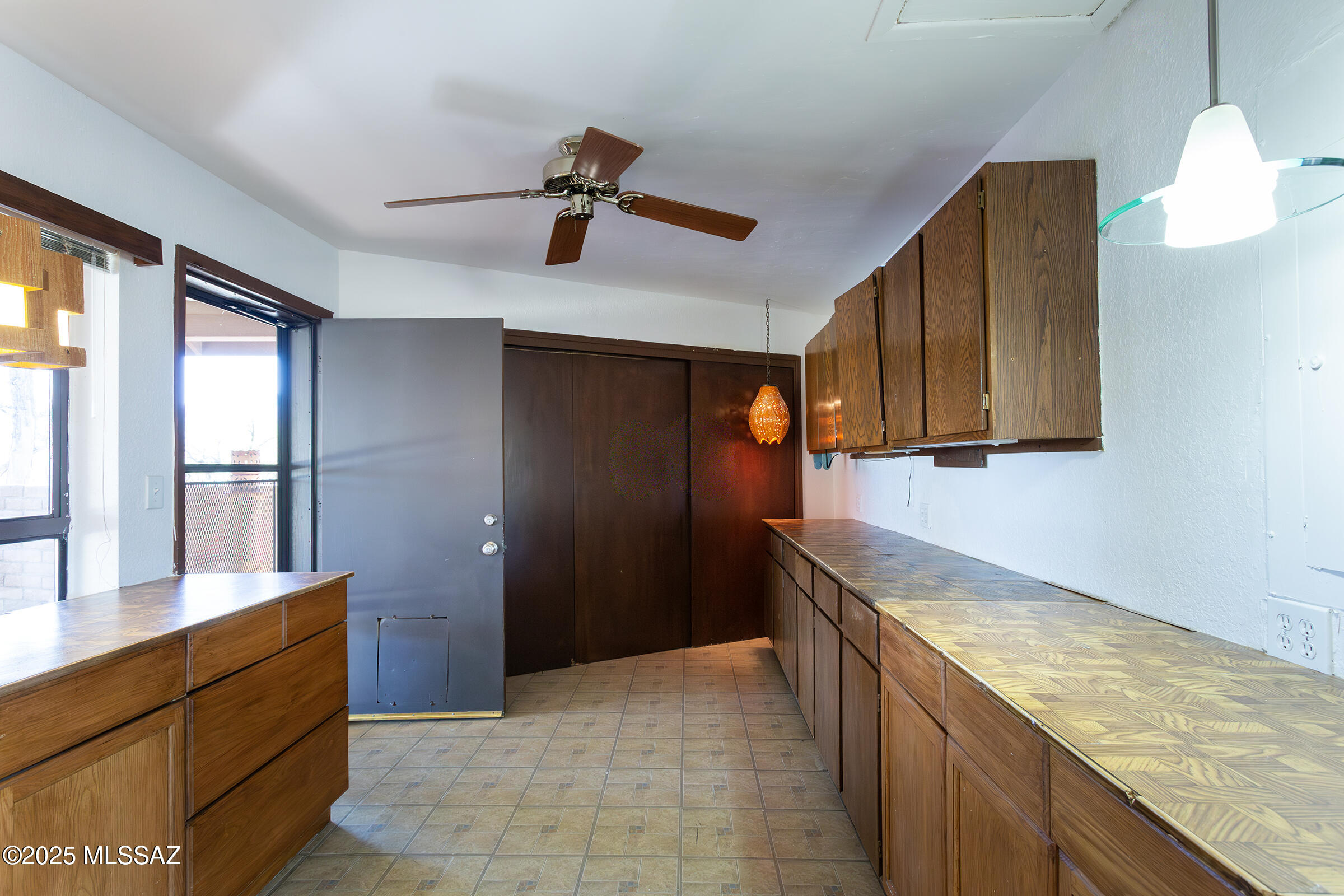 Empty Saddle Estates - Residential