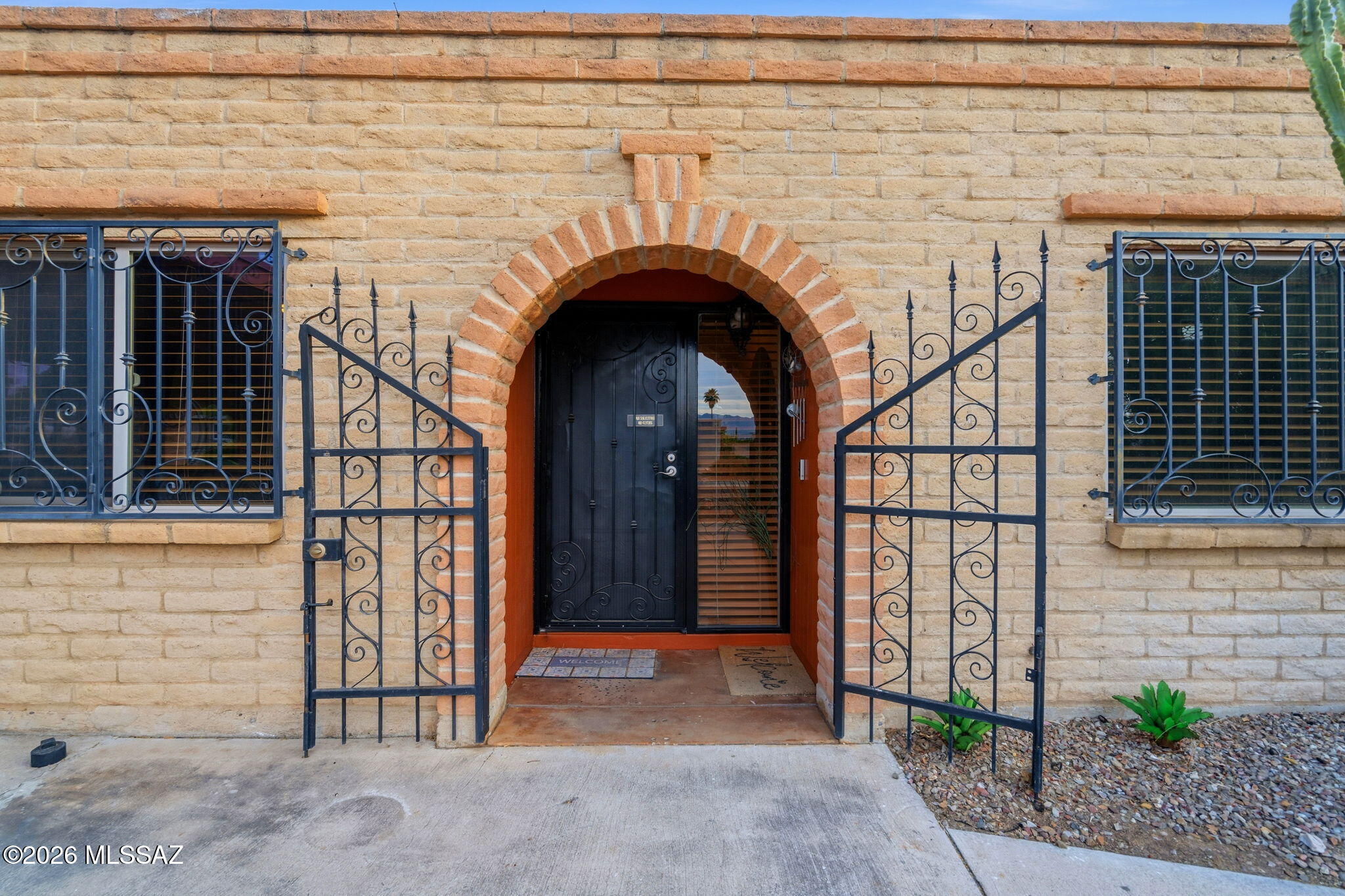 Hermosa Highlands (66-146) - Residential