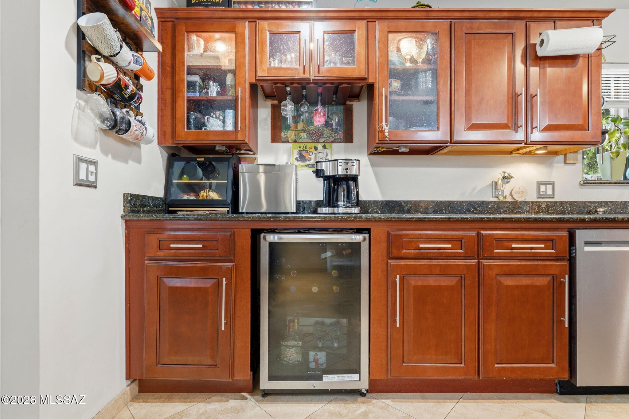 Hermosa Highlands (66-146) - Residential