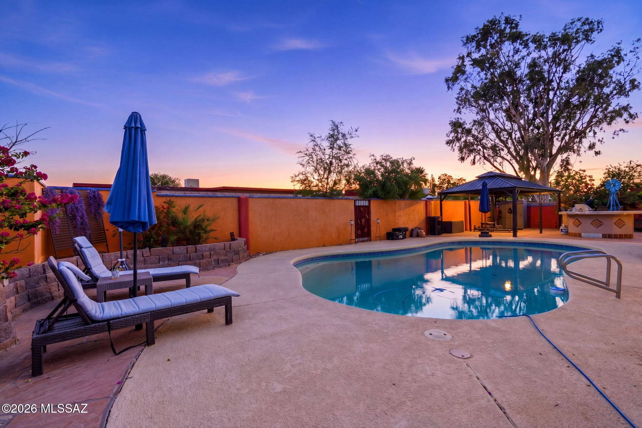 Hermosa Highlands (66-146) - Residential