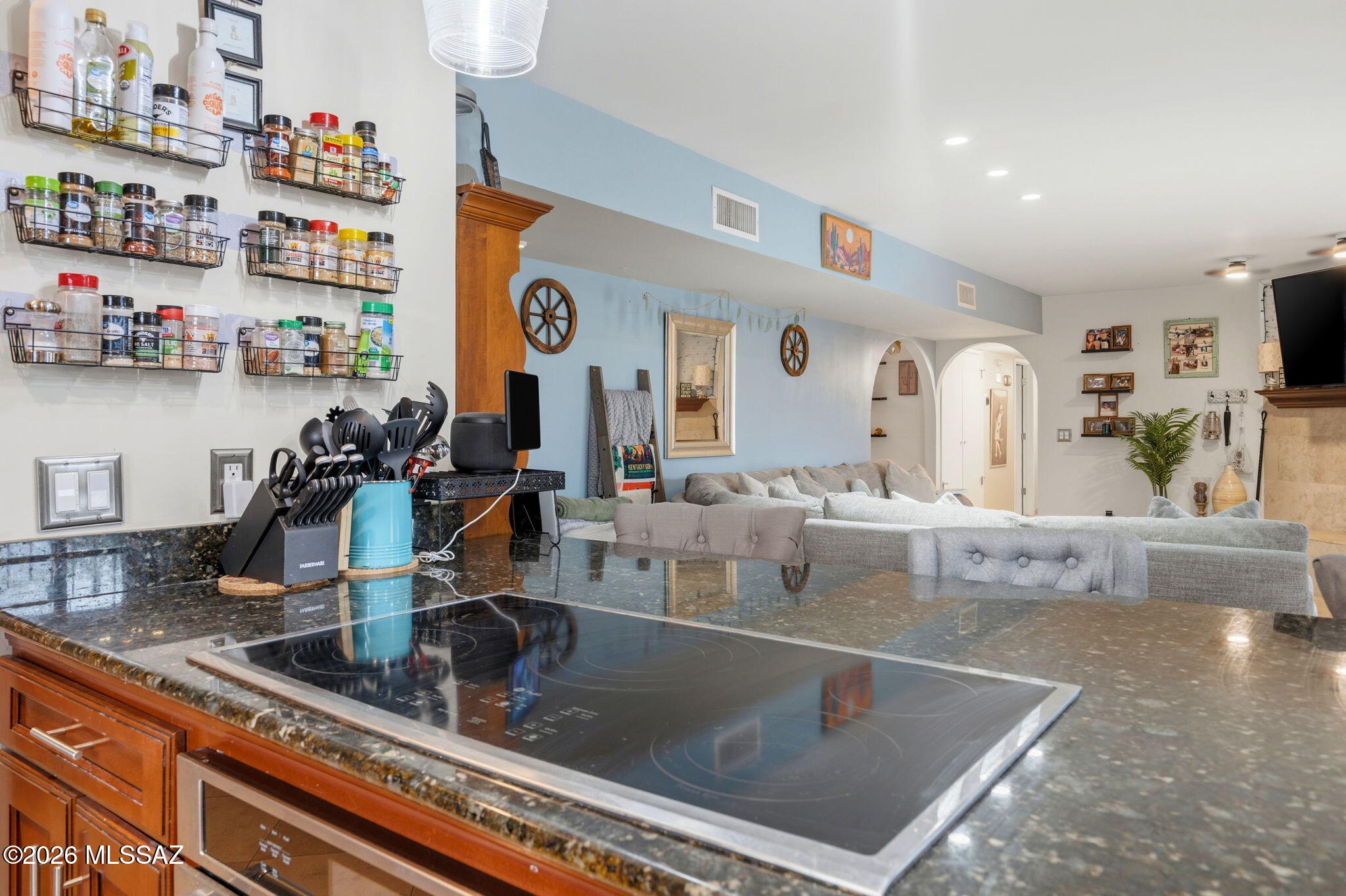 Hermosa Highlands (66-146) - Residential
