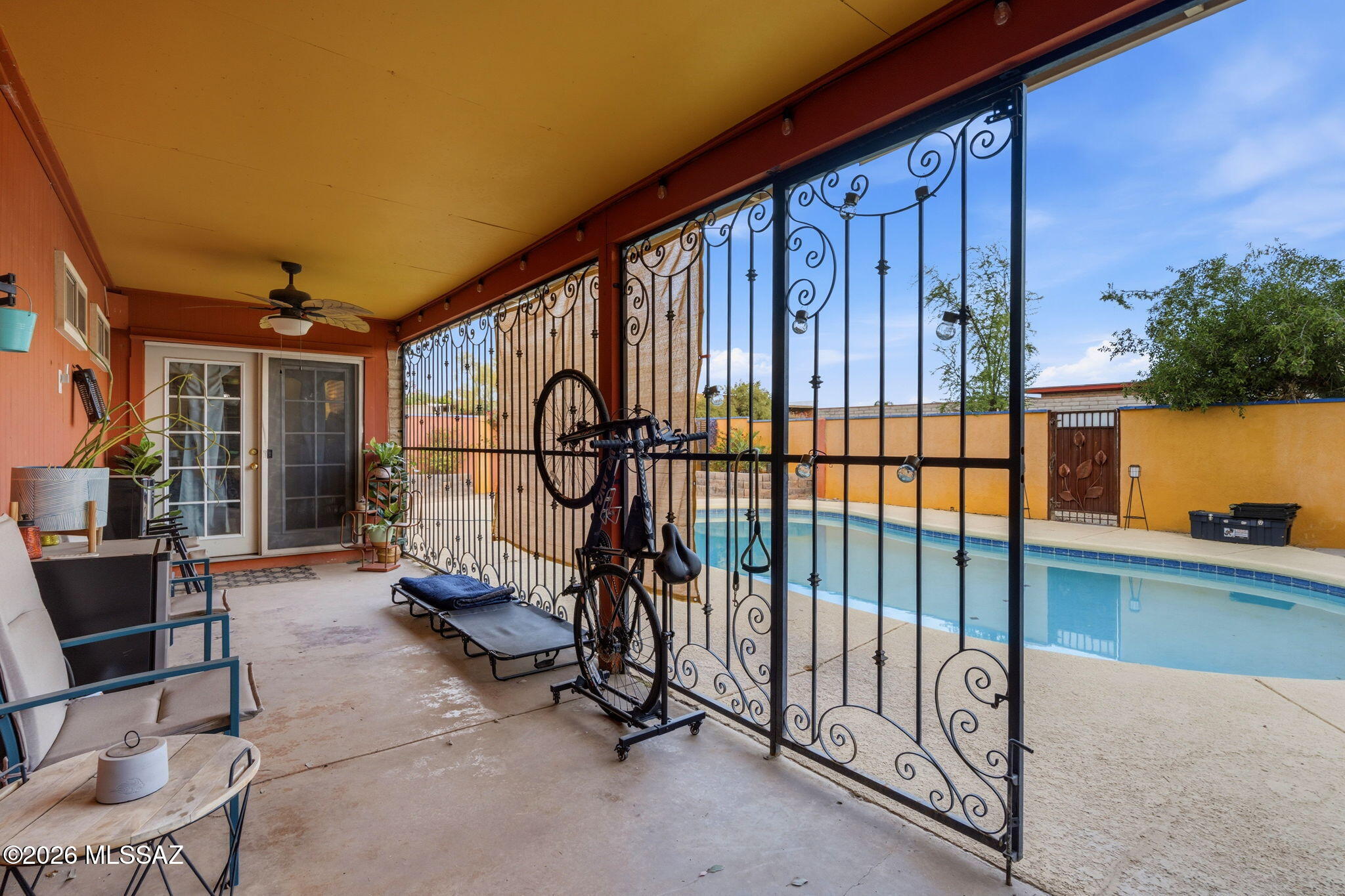 Hermosa Highlands (66-146) - Residential