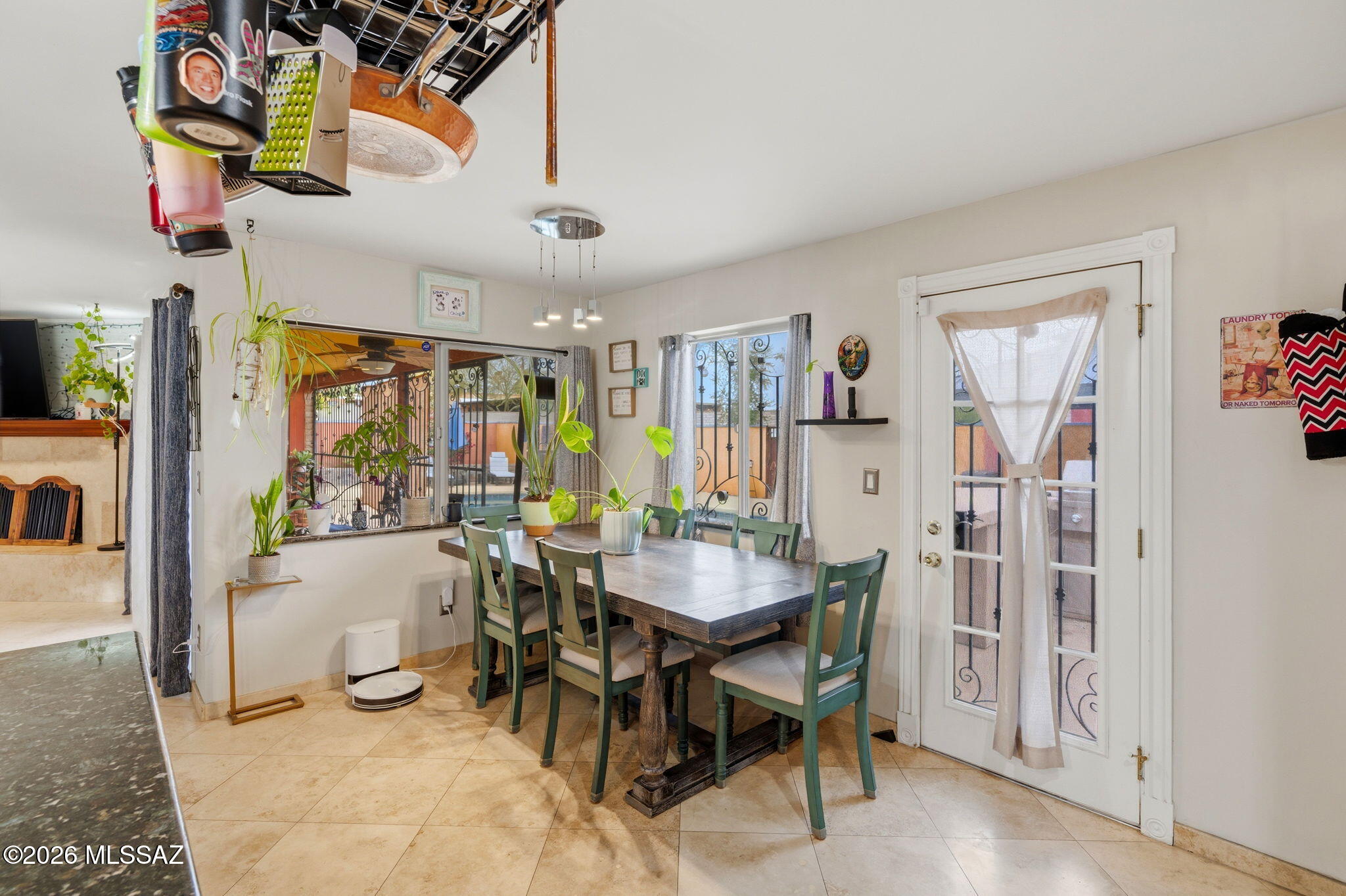 Hermosa Highlands (66-146) - Residential
