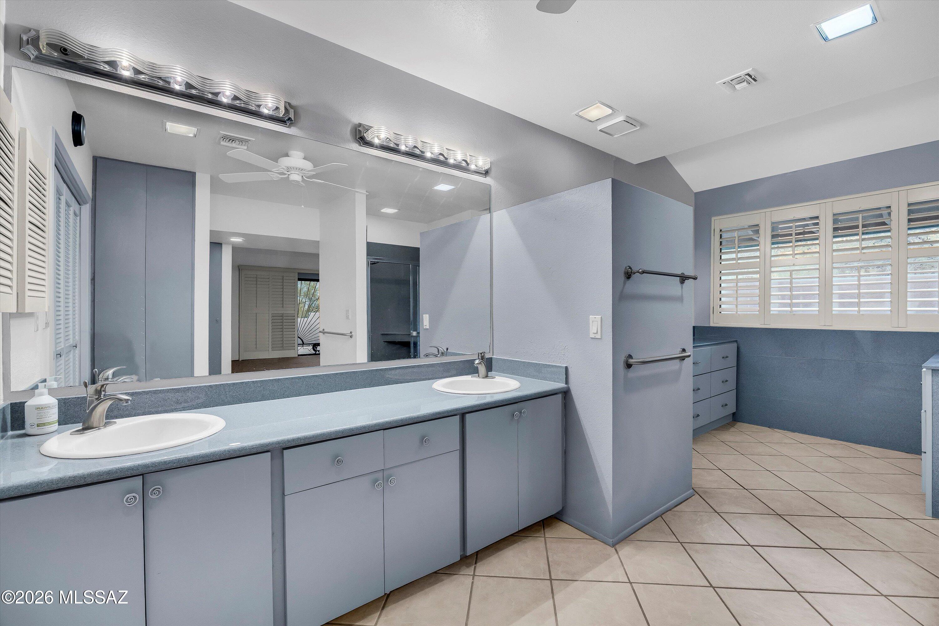 Catalina Del Sol Resubdivision (1-14) - Residential