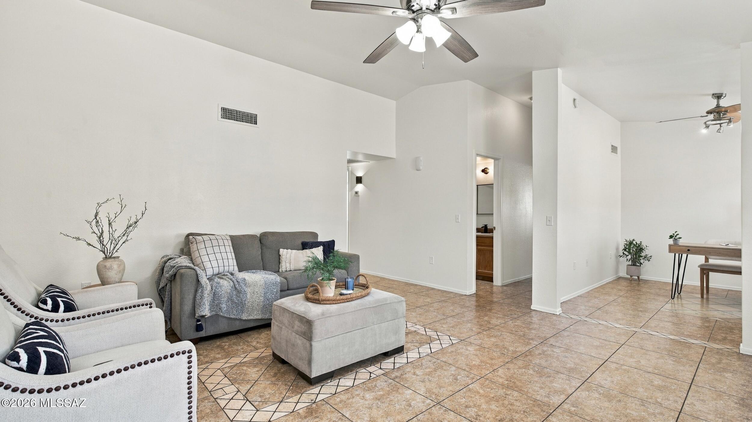 3016 W Mermaid Court